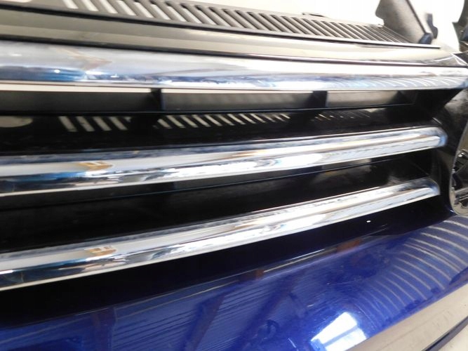 VW TOURAN 15- front bumper front