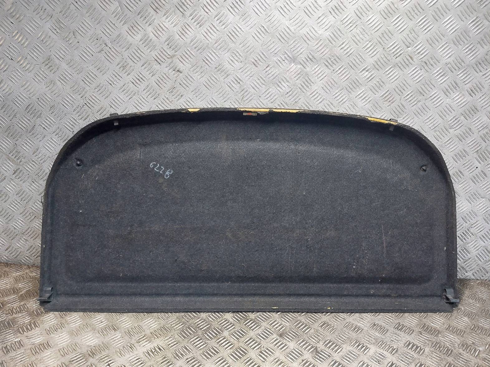 plato boot TOYOTA COROLLA E12 HB 3D