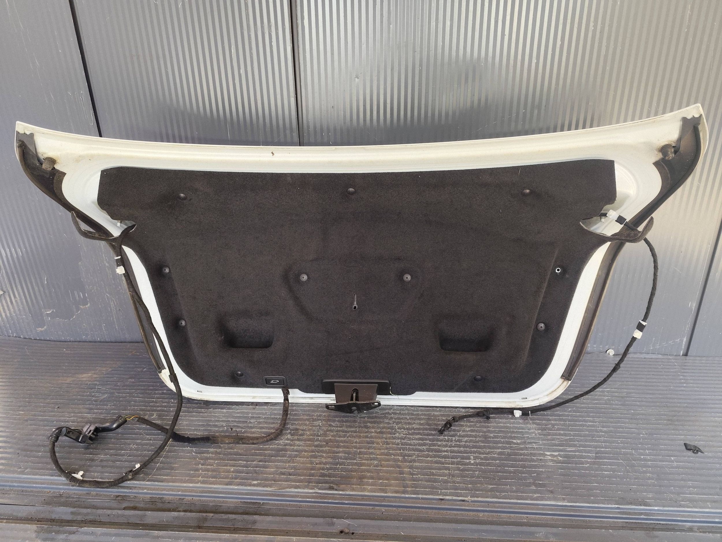 JAGUAR XE 760 boot doors KAMERA LRC NAK complete DEMONTAZ