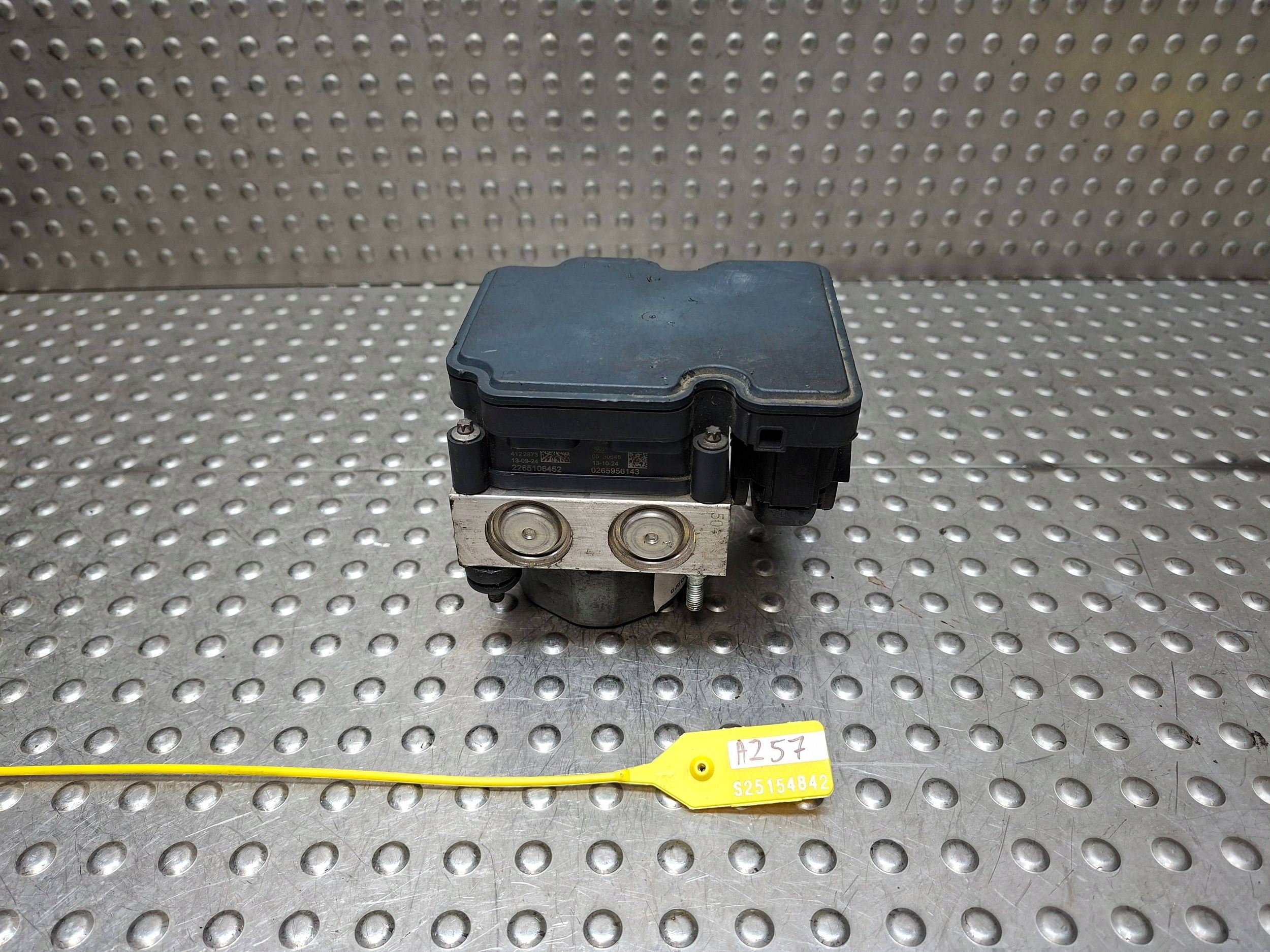 pump control unit ABS MITSUBISHI SPACE STAR II 13- 4670A955 0265243614