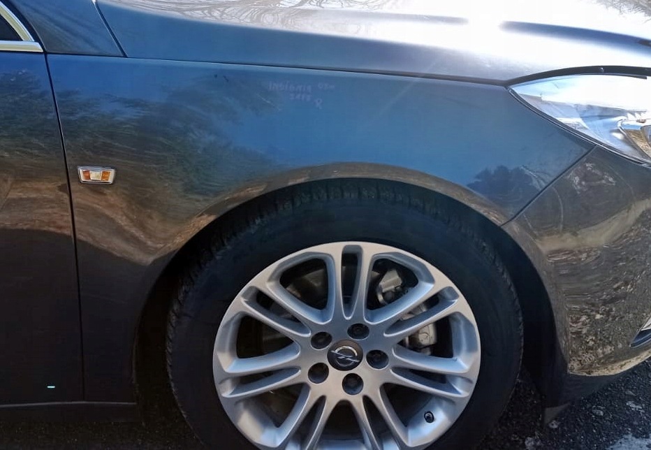 OPEL INSIGNIA A KOMBI 08R parafango destra anteriore Z177
