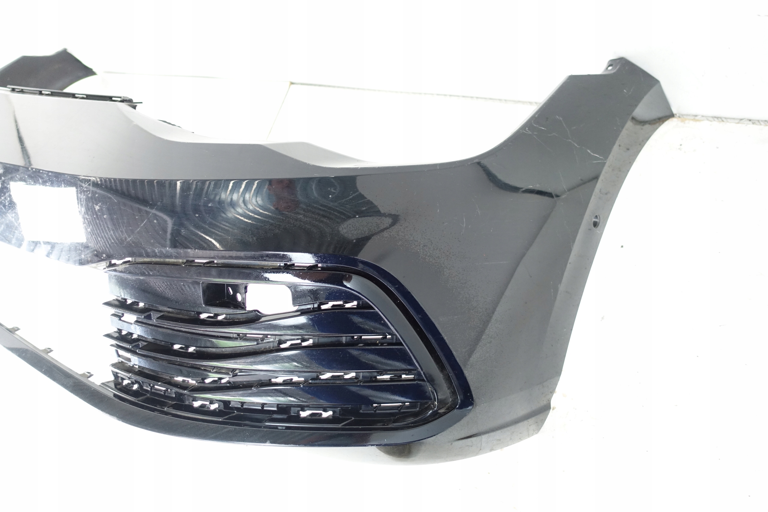 bumper front front VOLKSWAGEN GOLF VIII 2020- 5H0807221F