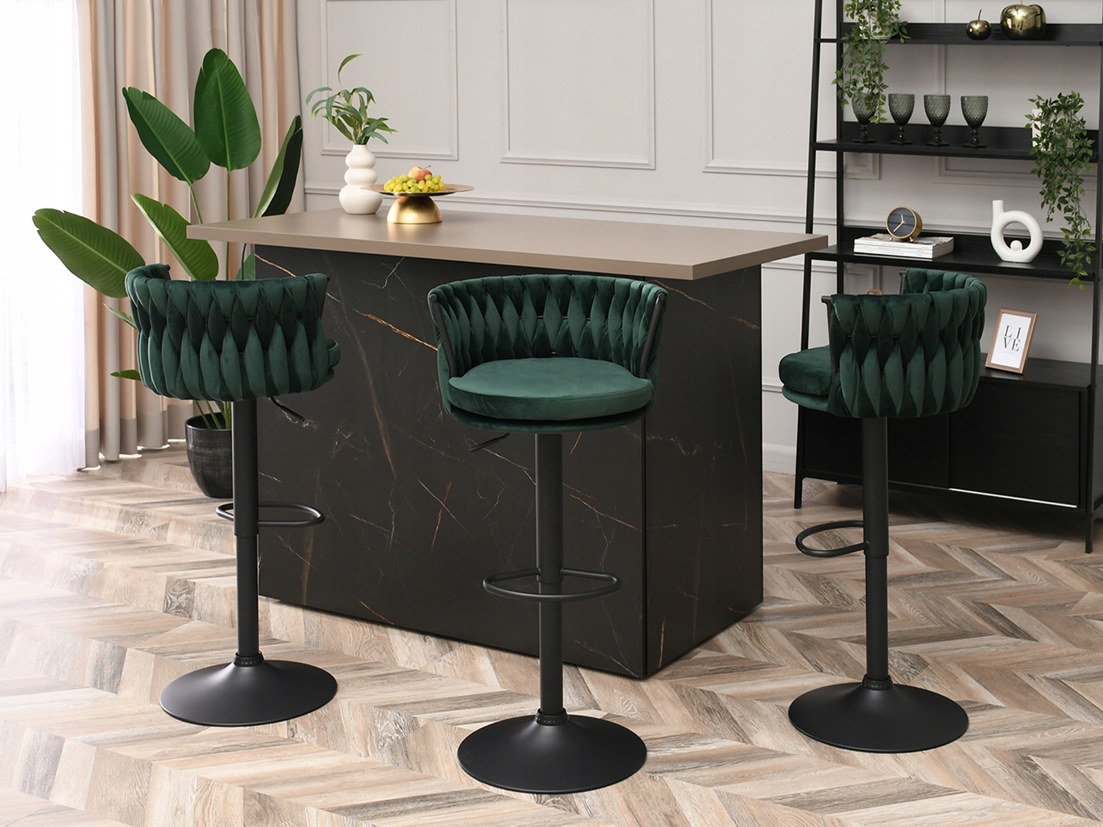 REGULOWANY HOKER DO WYSPY Z PLECIONYM OPARCIEM ZIELONY ASTER CZARNA NOGA Marka Mebel-Partner