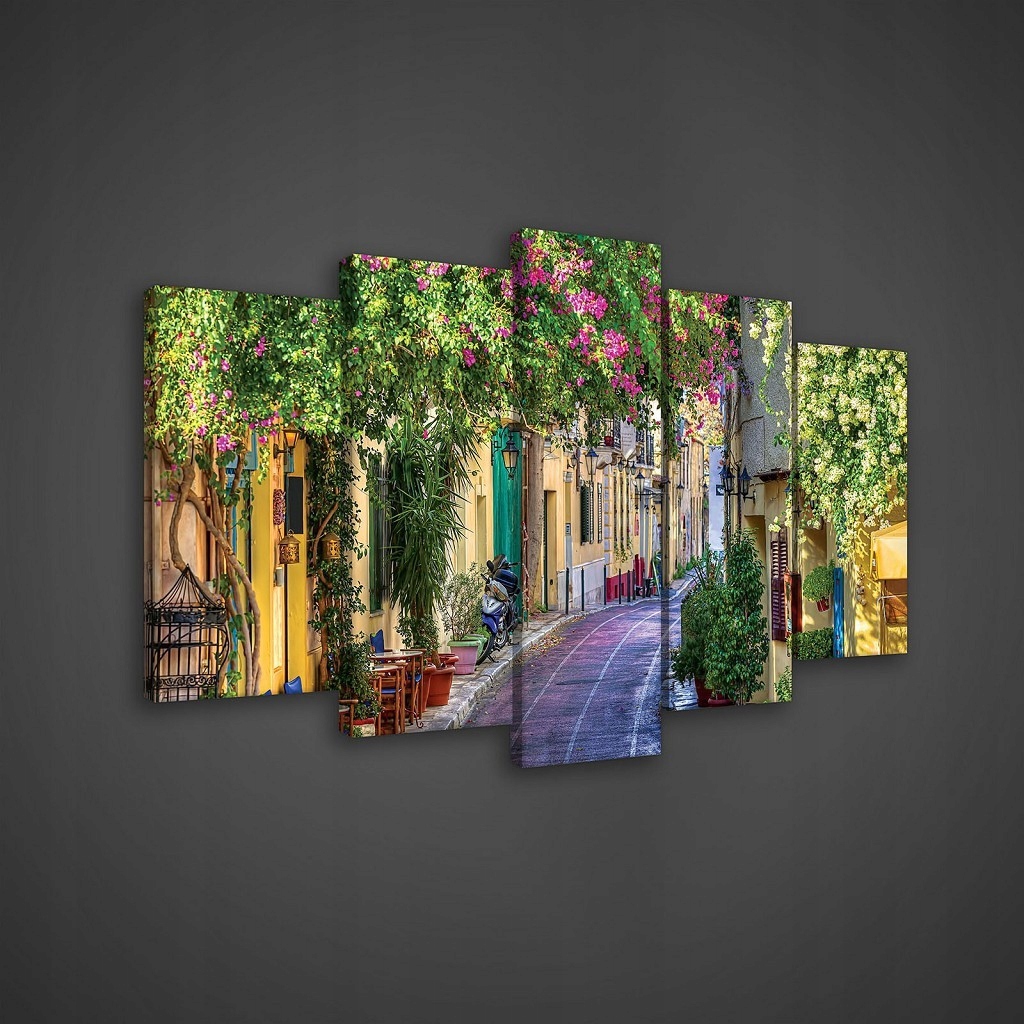 Obraz 100x60 Ulička Evropské město léto květiny zeleň slunce dlažba