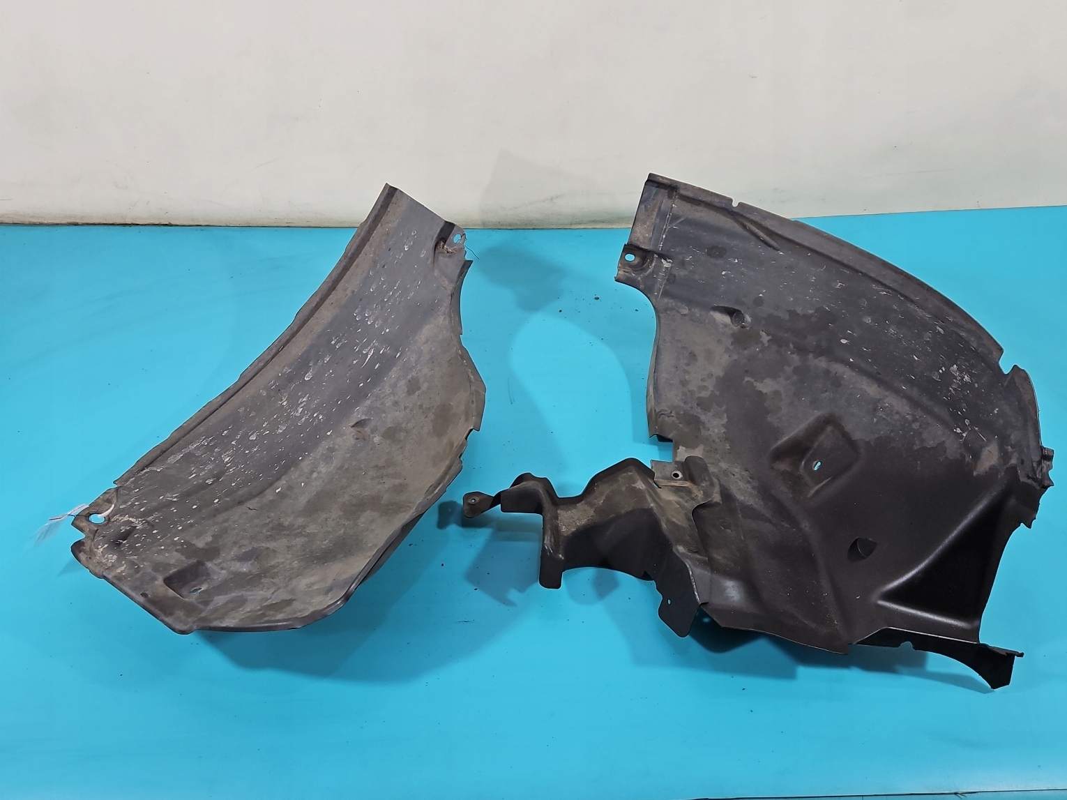 NADKOLE PRZÓD PRAWE LAND ROVER DISCOVERY SPORT 14-