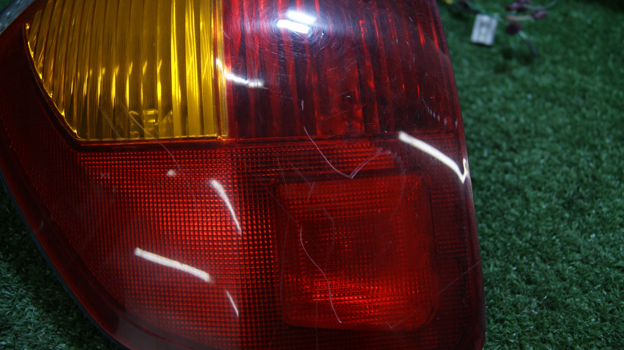 light left rear HYUNDAI SANTA FE and 92401260