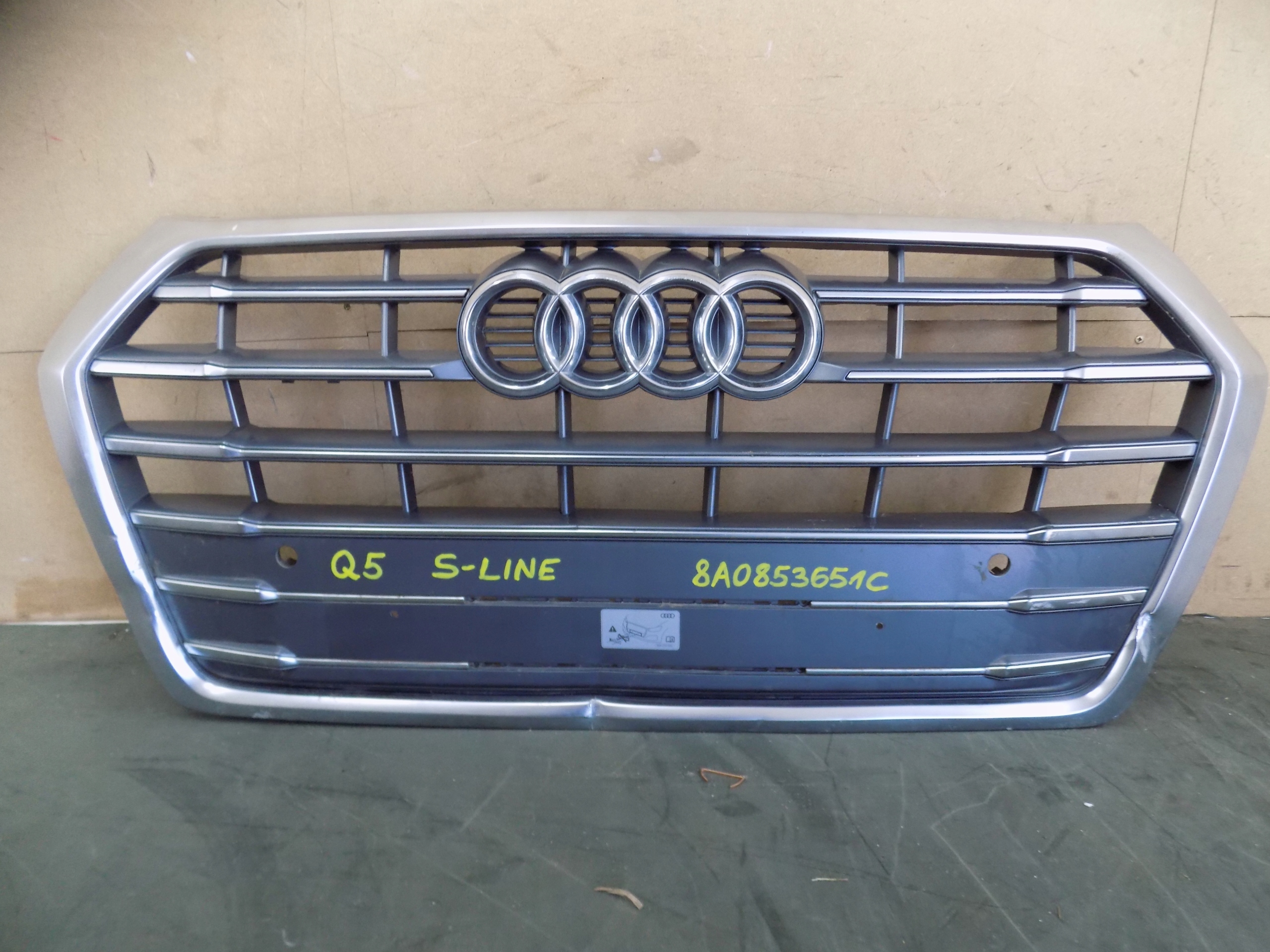 Audi Q5 Kühlergrill FRONTGRILL Kühlergitter 8A0853651C - Thumbnail 1