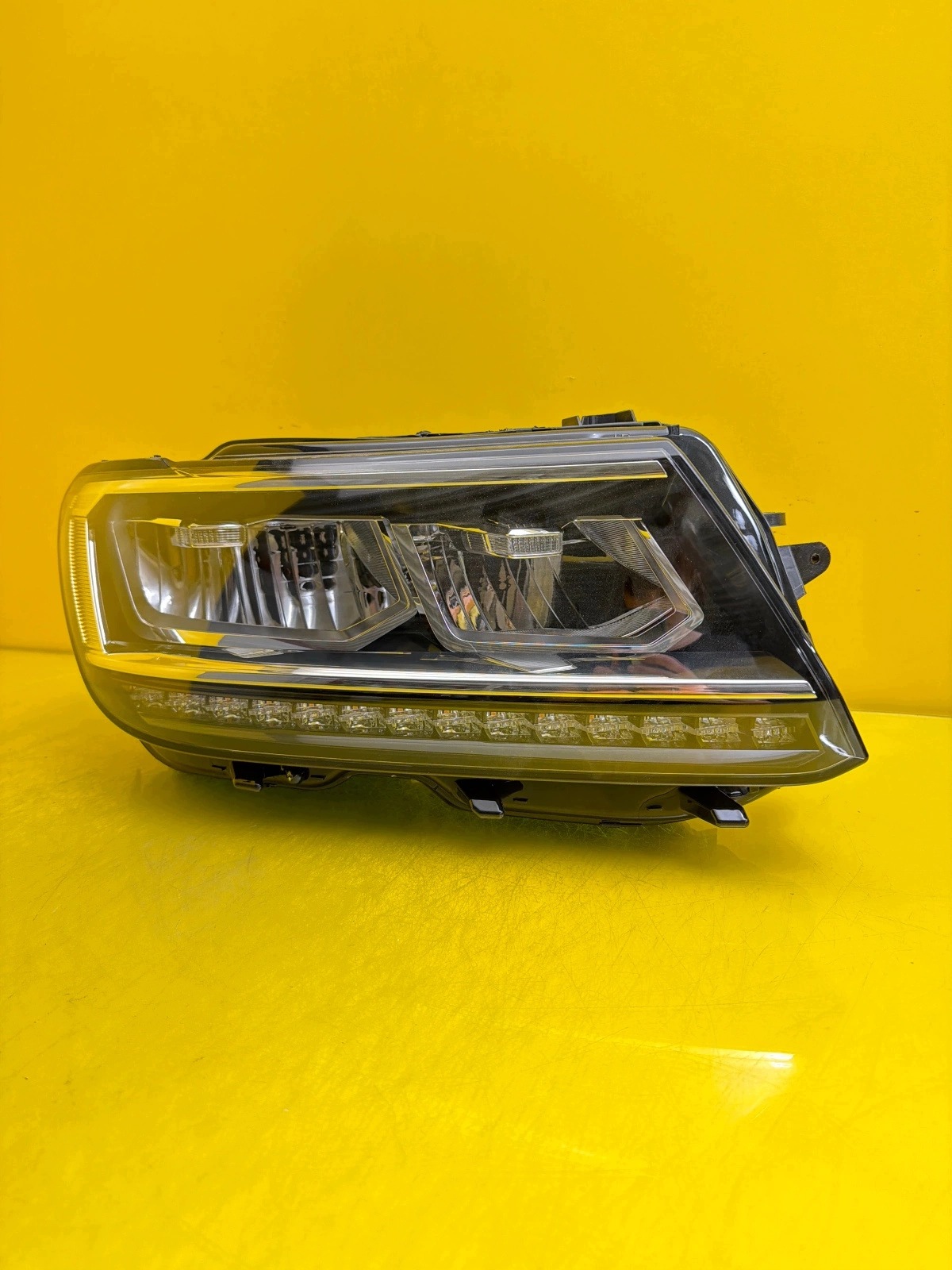 light right VW Tiguan II Full Led 5NB941036D