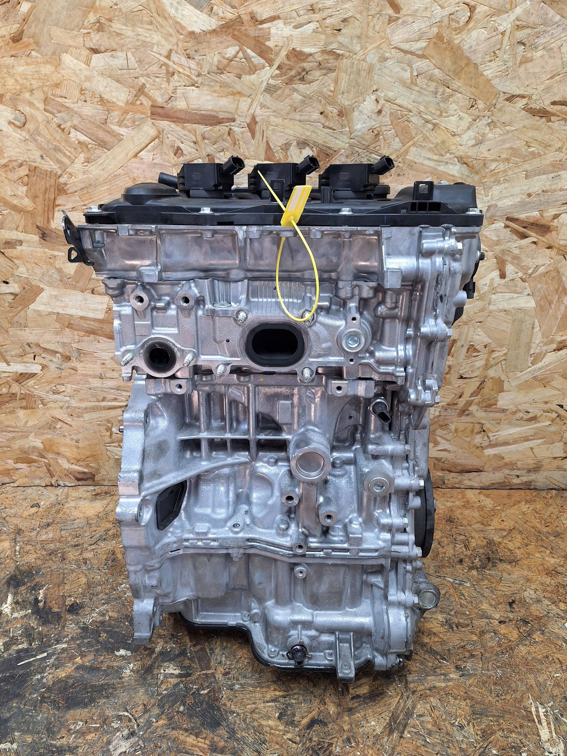 engine TOYOTA YARIS IV M15A 1.5 HYBRYDA 24862 km
