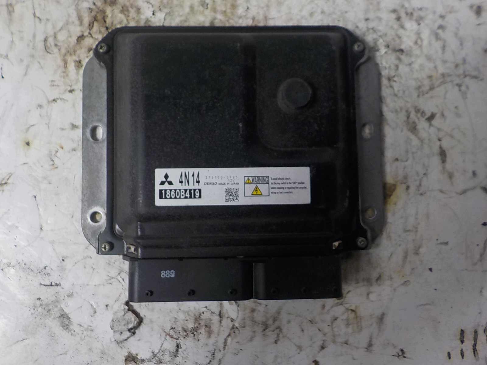 MITSUBISHI OUTLANDER II computer control unit 275700-0725 1860B419 4N14
