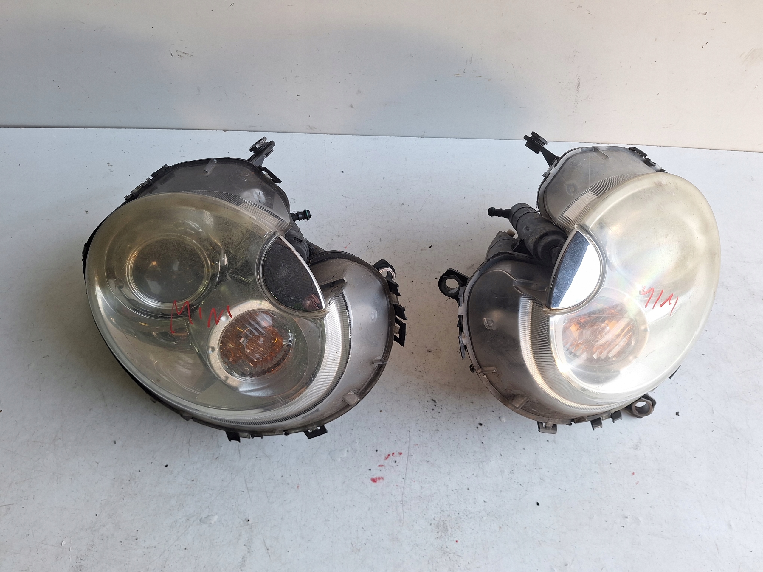 MINI COOPER S R56 06-10 light left XENON UK