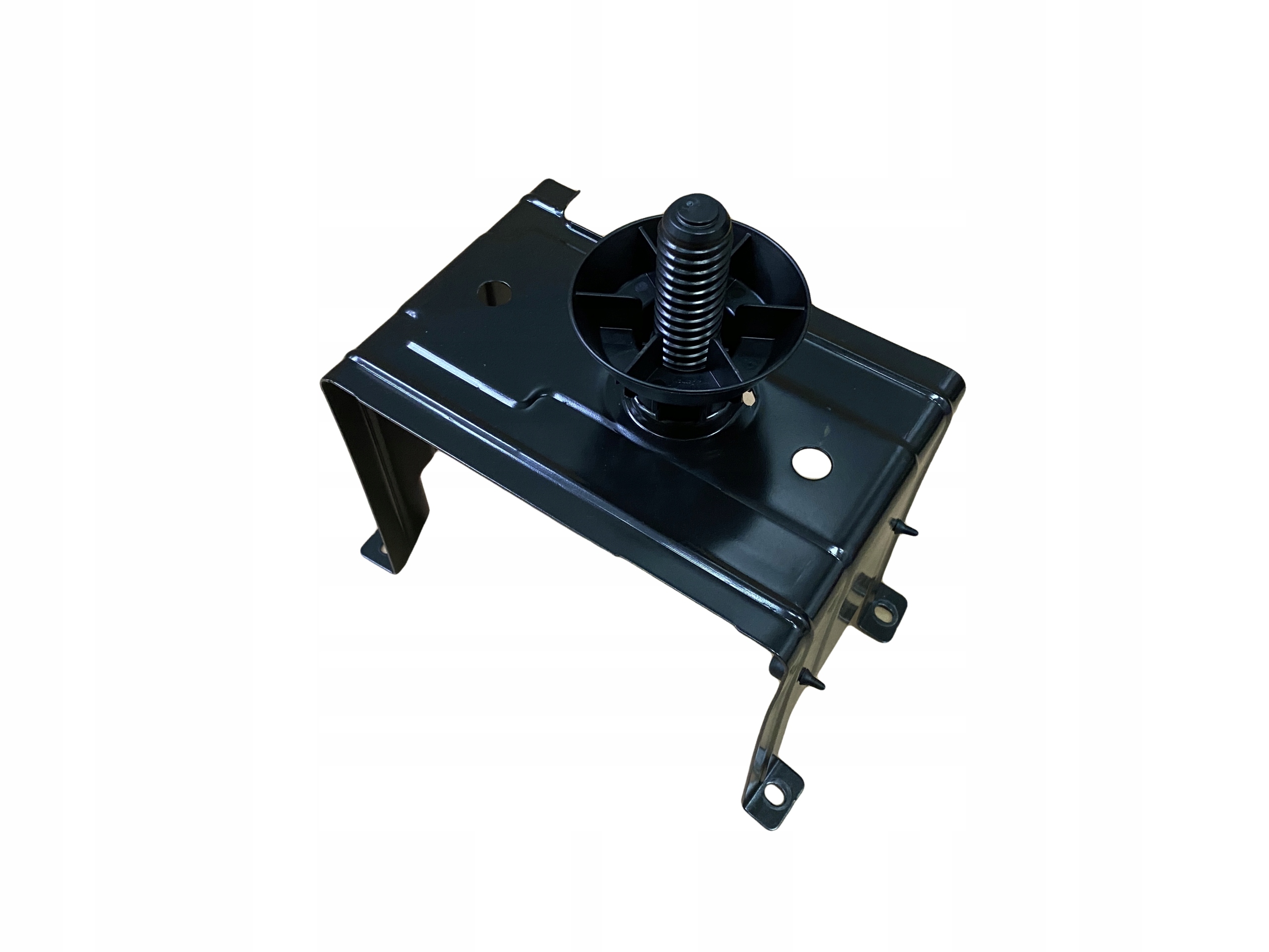 2Q0802631 - AUDI A1 82A крепление запасного колеса