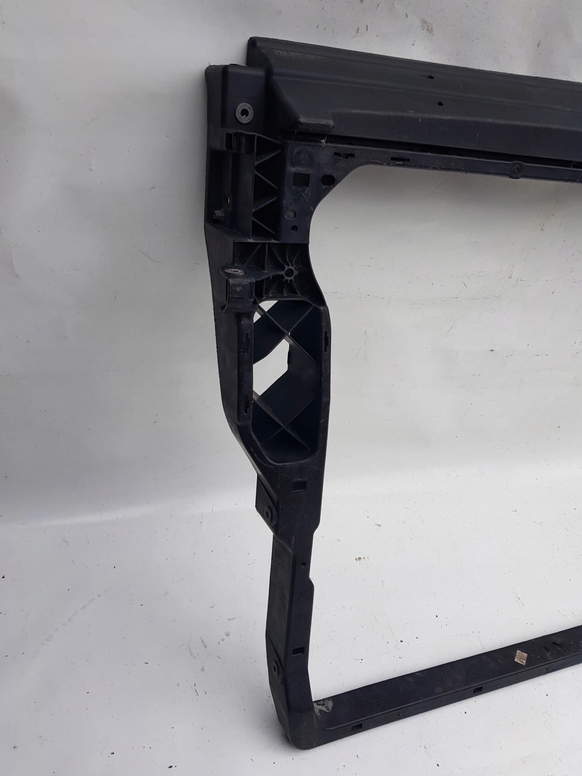 VW CRAFTER II 7C0 PAS PRZEDNI 7C0805588 Numer katalogowy części 7C0805588