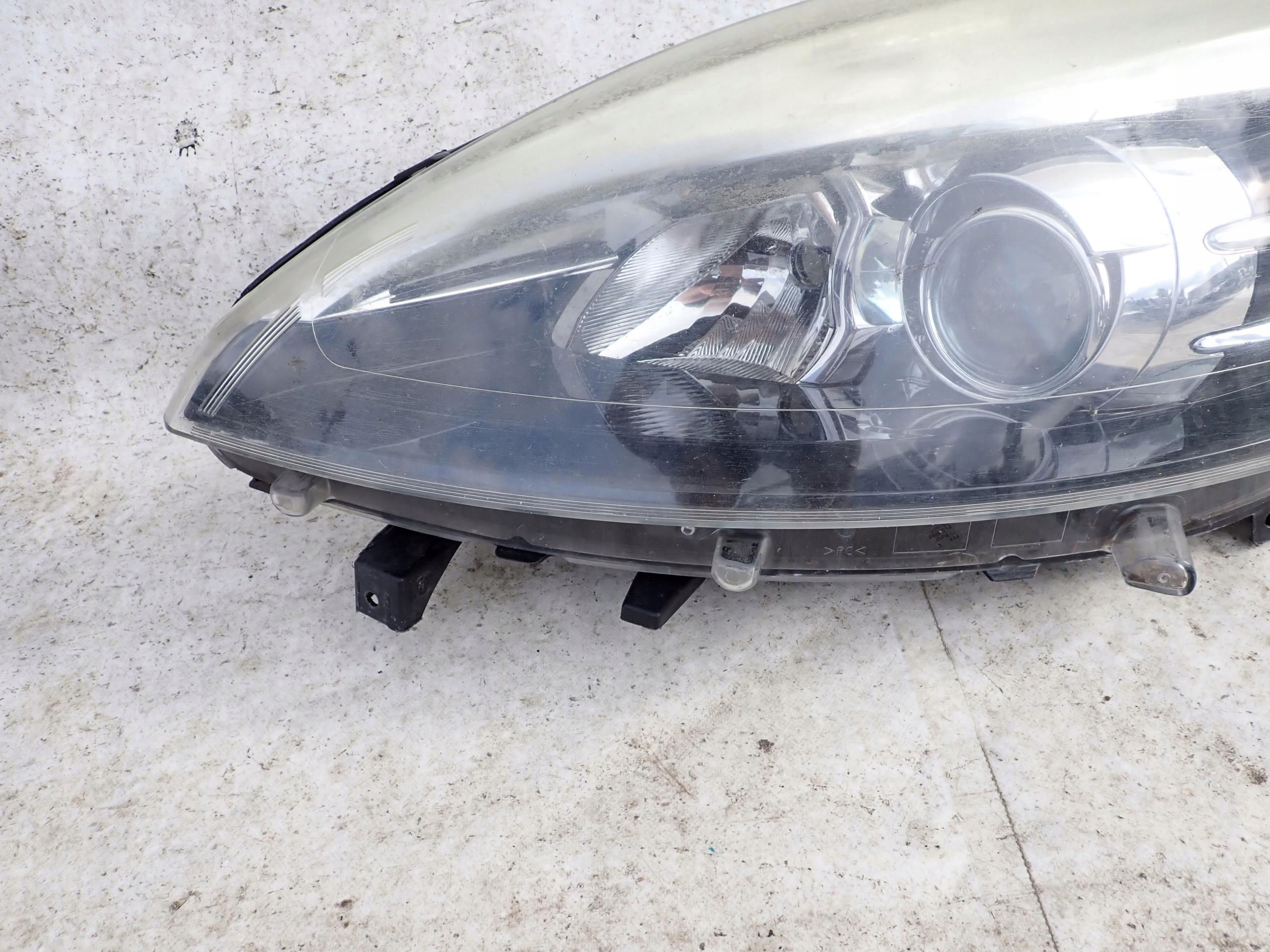 RENAULT SCENIC III LIFT 12- light left front front