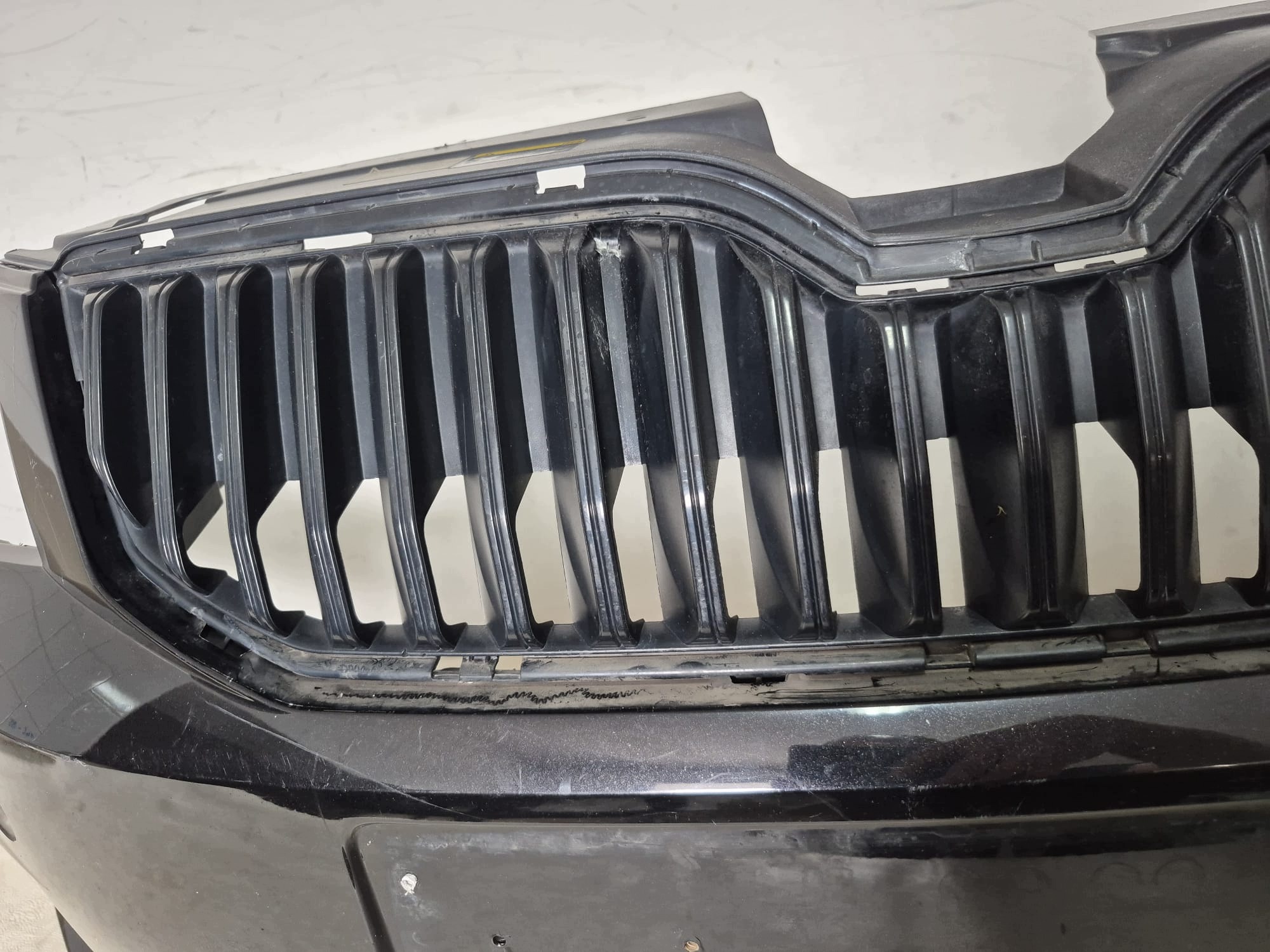 SKODA OCTAVIA III RS 5E0 12- bumper front front SPR PDC 5E0807221F