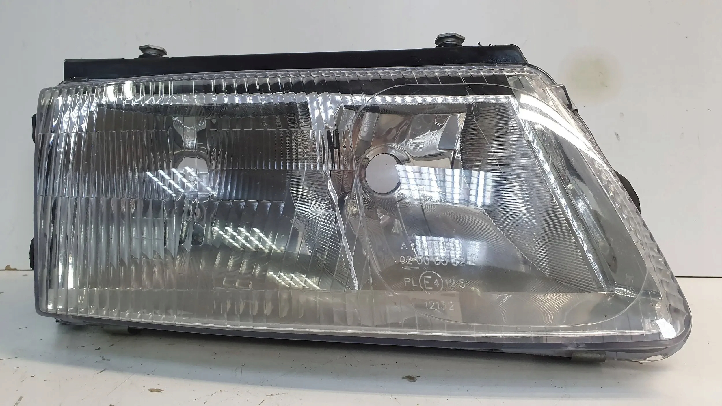 LICHT VORNE RECHTS VW PASSAT B5 96