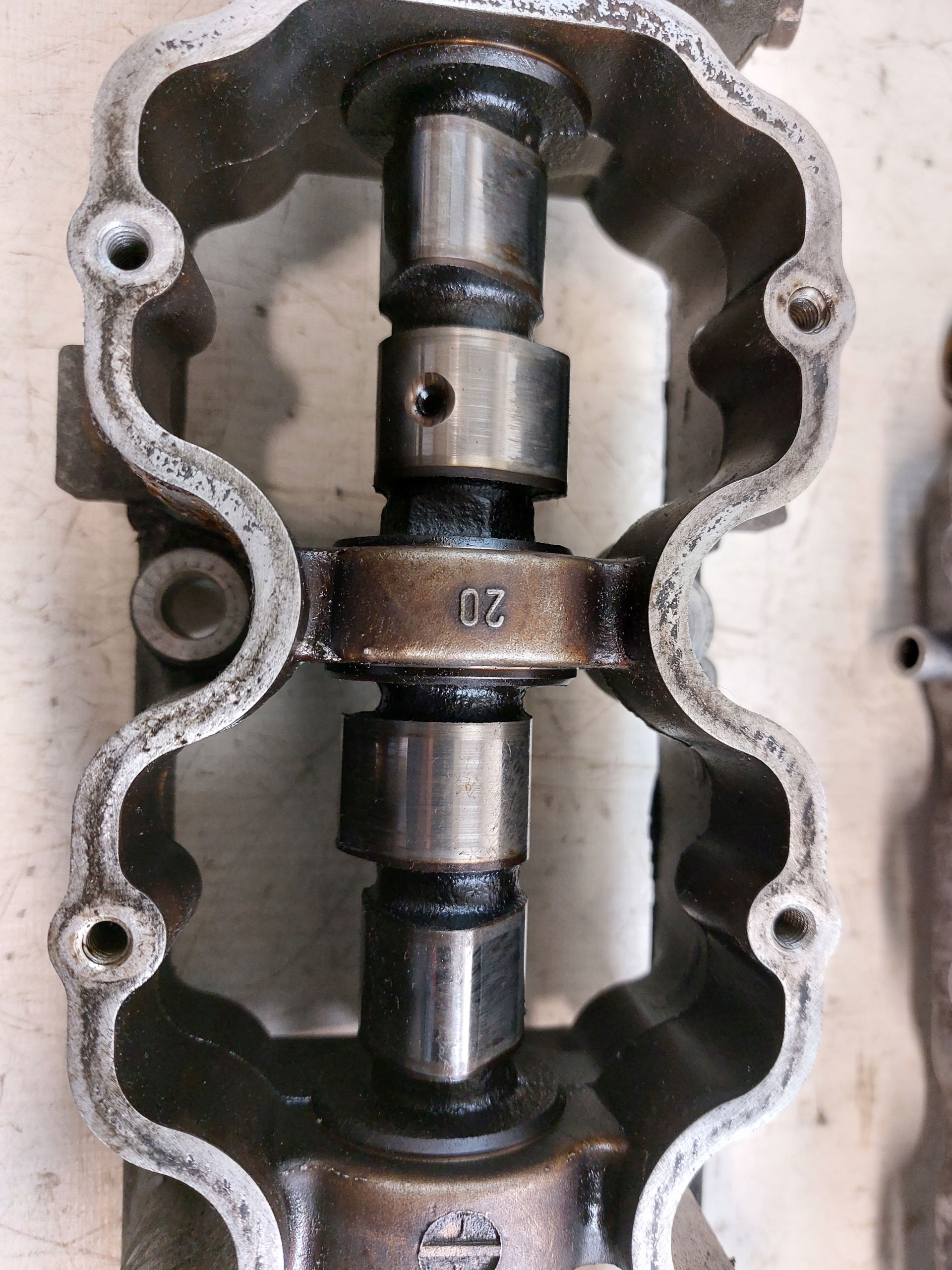 Abdeckung der Ventile Welle Nockenwelle OPEL CORSA B 1.2 8V