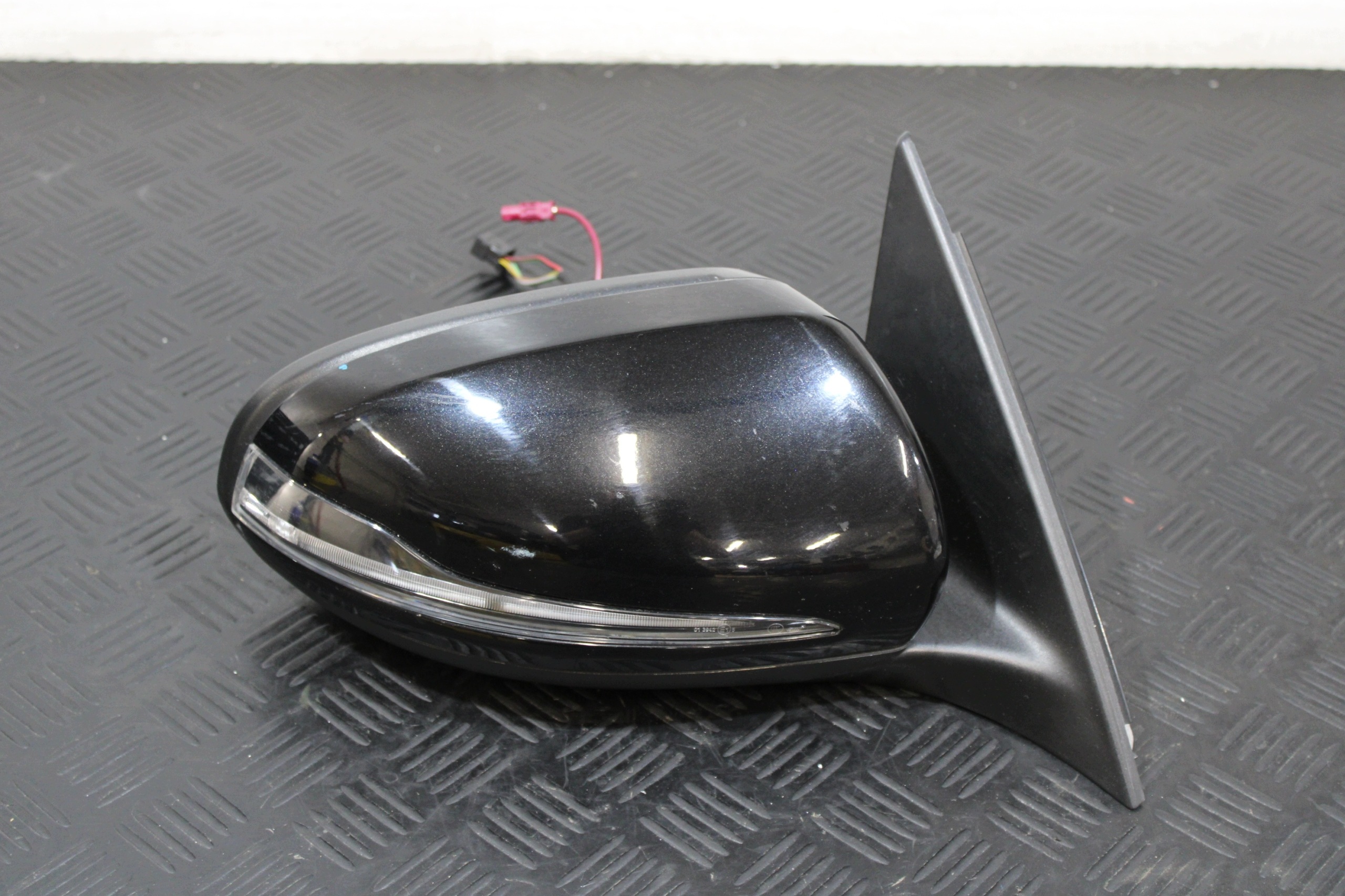mirror right 7 vertical aerial MERCEDES GLB X247