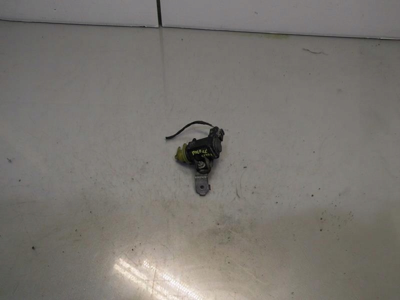 клапан грушка давления transporter T5 2.5 tdi