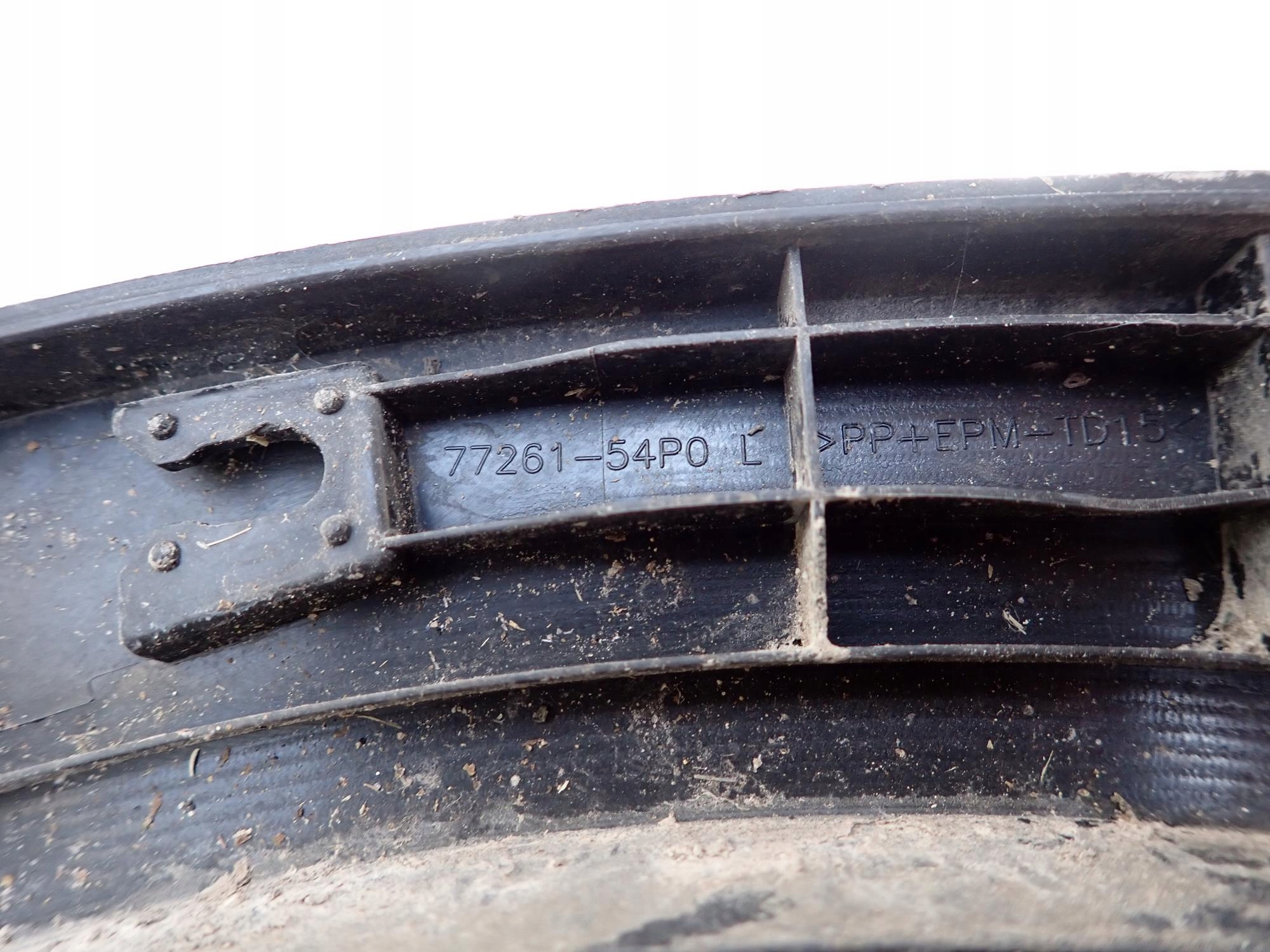 SUZUKI VITARA II 2 15-> moulding cap left rear part