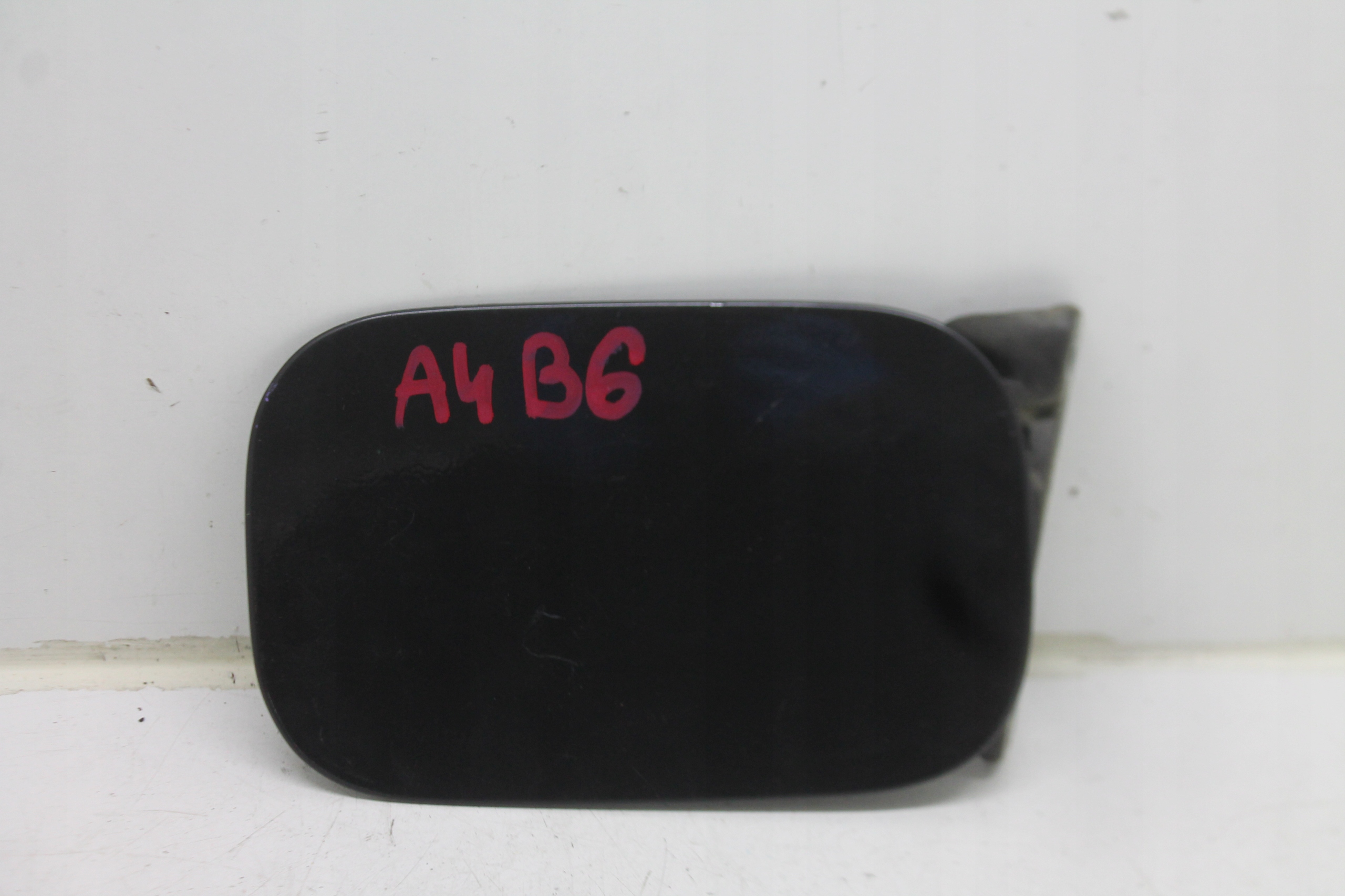Volet trappe carburant Carburant 8E0809905B AUDI A4 B6
