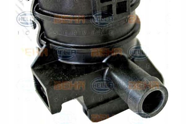 BEHR HELLA CHŁODNICA AUDI A6 3,0TFSI 11- Q3 1,4-2,