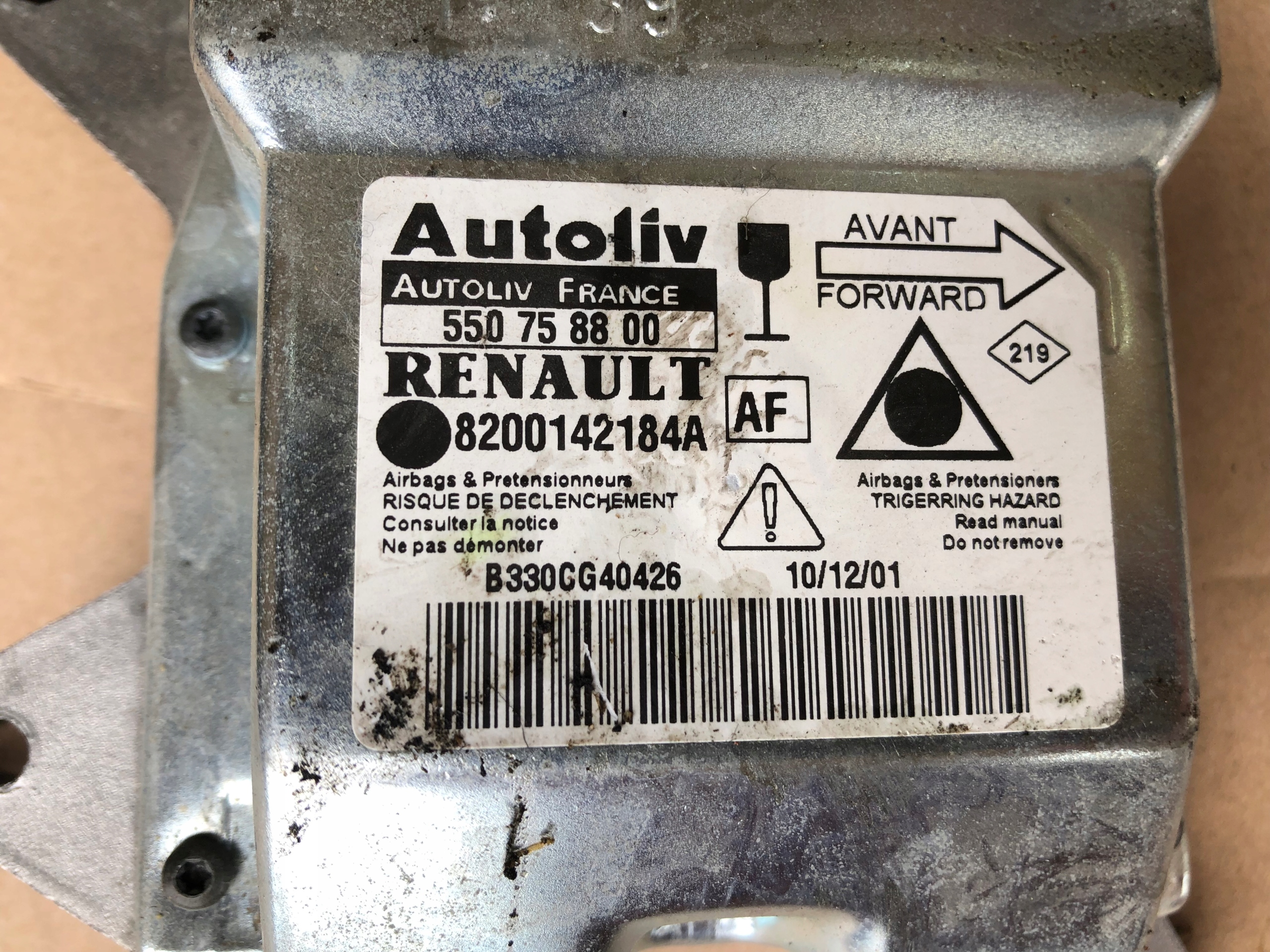 SENSOR MODUŁ AIRBAG RENAULT LAGUNA II HB 2001-2005 82001421894A Numer katalogowy części SENSOR MODUŁ AIRBAG RENAULT LAGUNA II HB 2001-2005 82001421894A