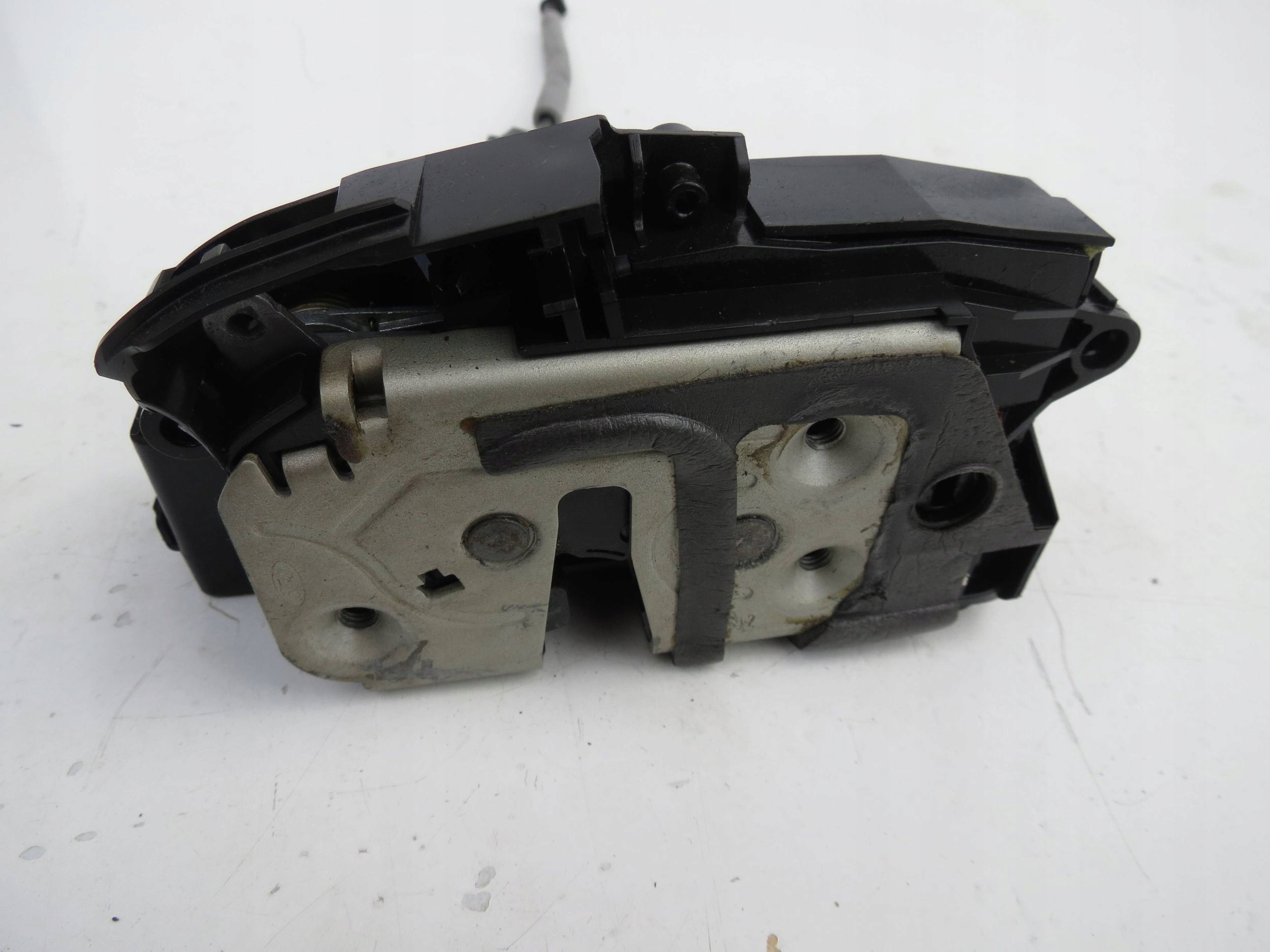 lock door left rear part VOLVO S60 2.0 31301742