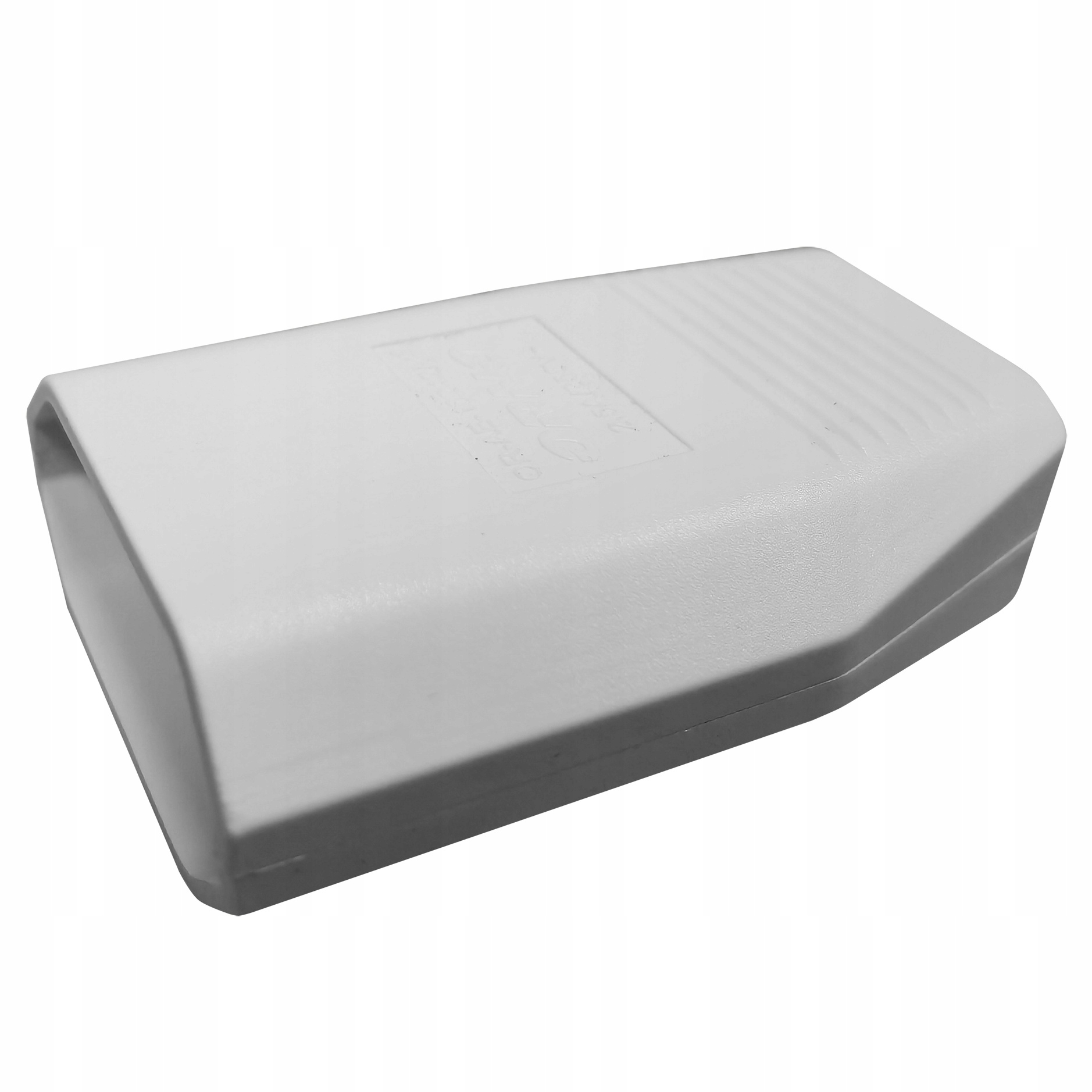 Zásuvka płask.BU polykarbonát, 2,5A, 250V, bílá 50 Ks