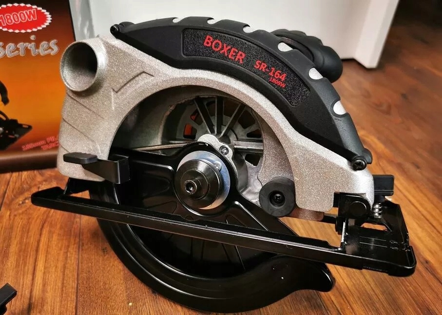 PILARKA PRZECINARKA TARCZOWA1800W 2XTARCZA 185mm Maksymalna moc 1800 W