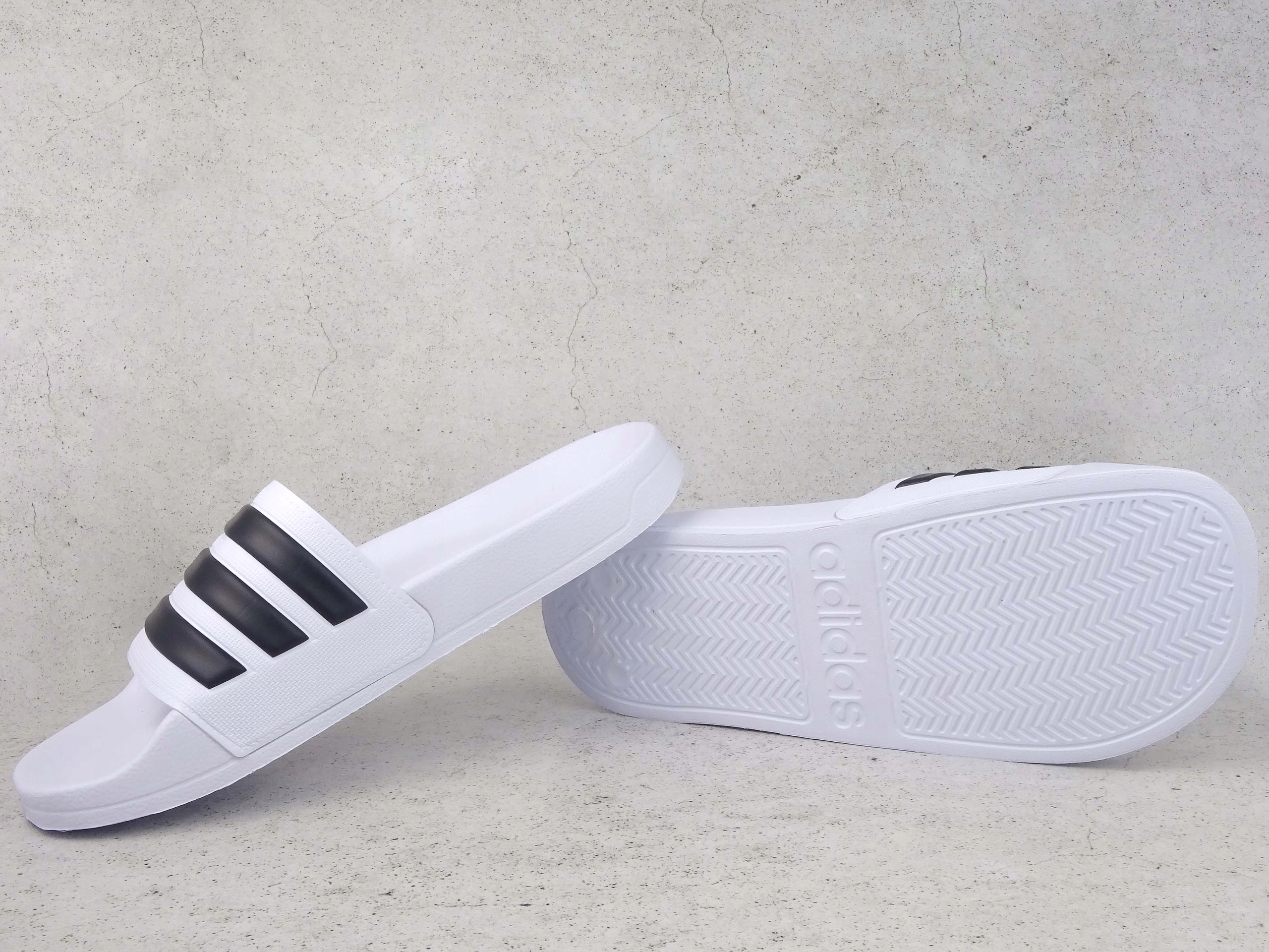 ADIDAS ADILETTE SHOWER GZ5921 KLAPKI PLAŻA BASEN Materiał wkładki inny