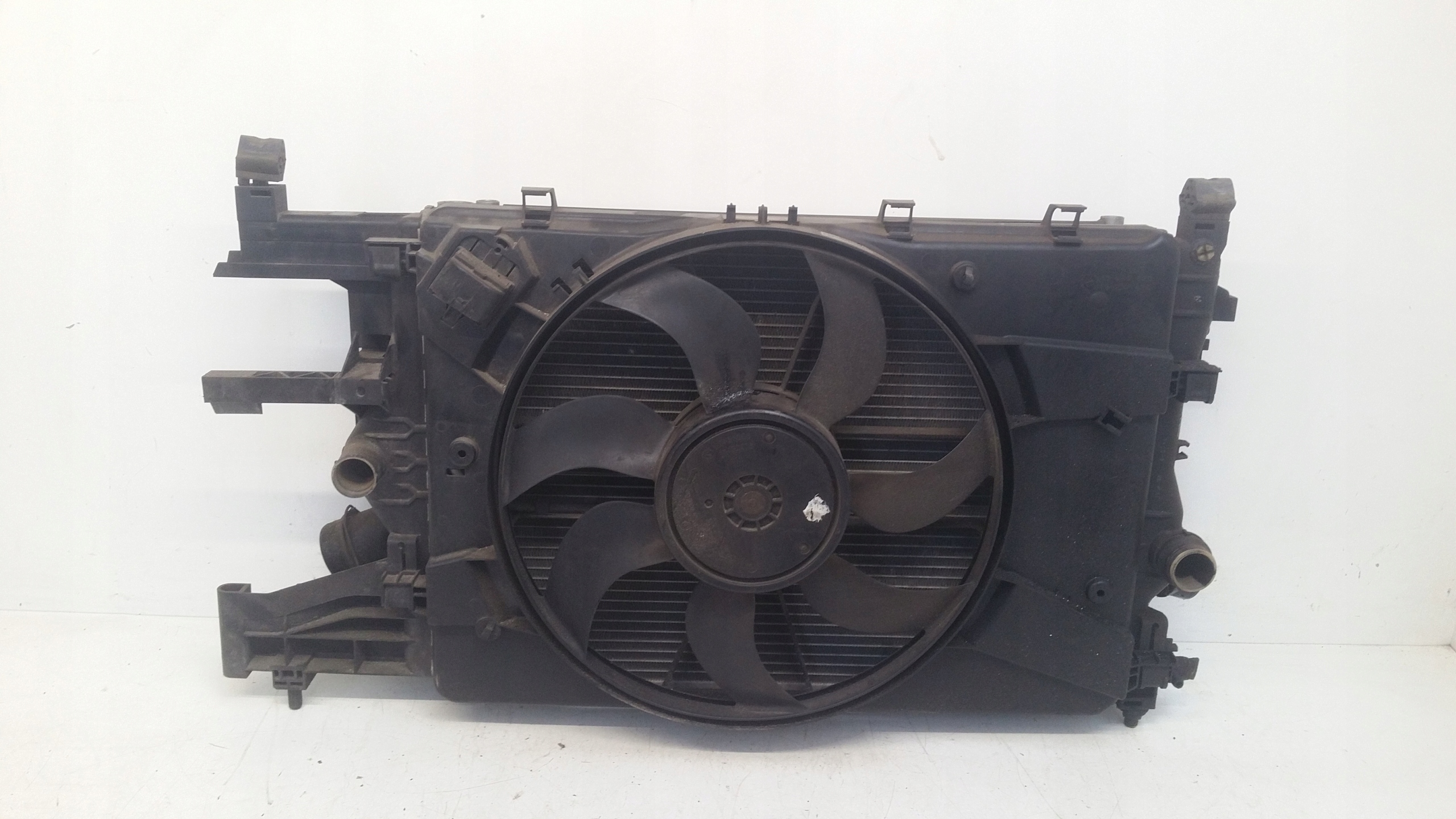 radiator 1,3 CDTI 13250332 Opel Astra J