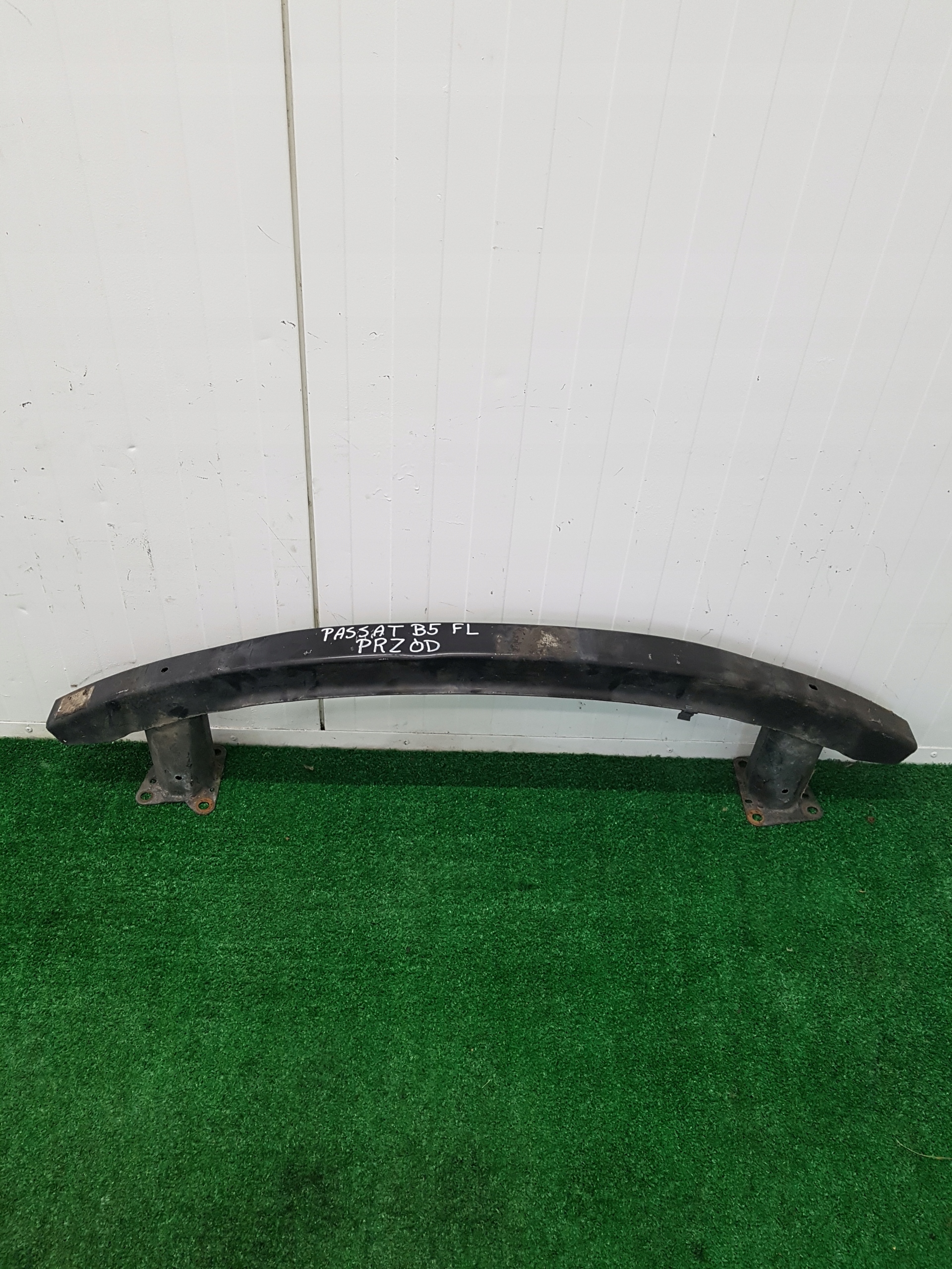 träger unter Frontstoßstange VOLKSWAGEN PASSAT B5 FL 3B0806642