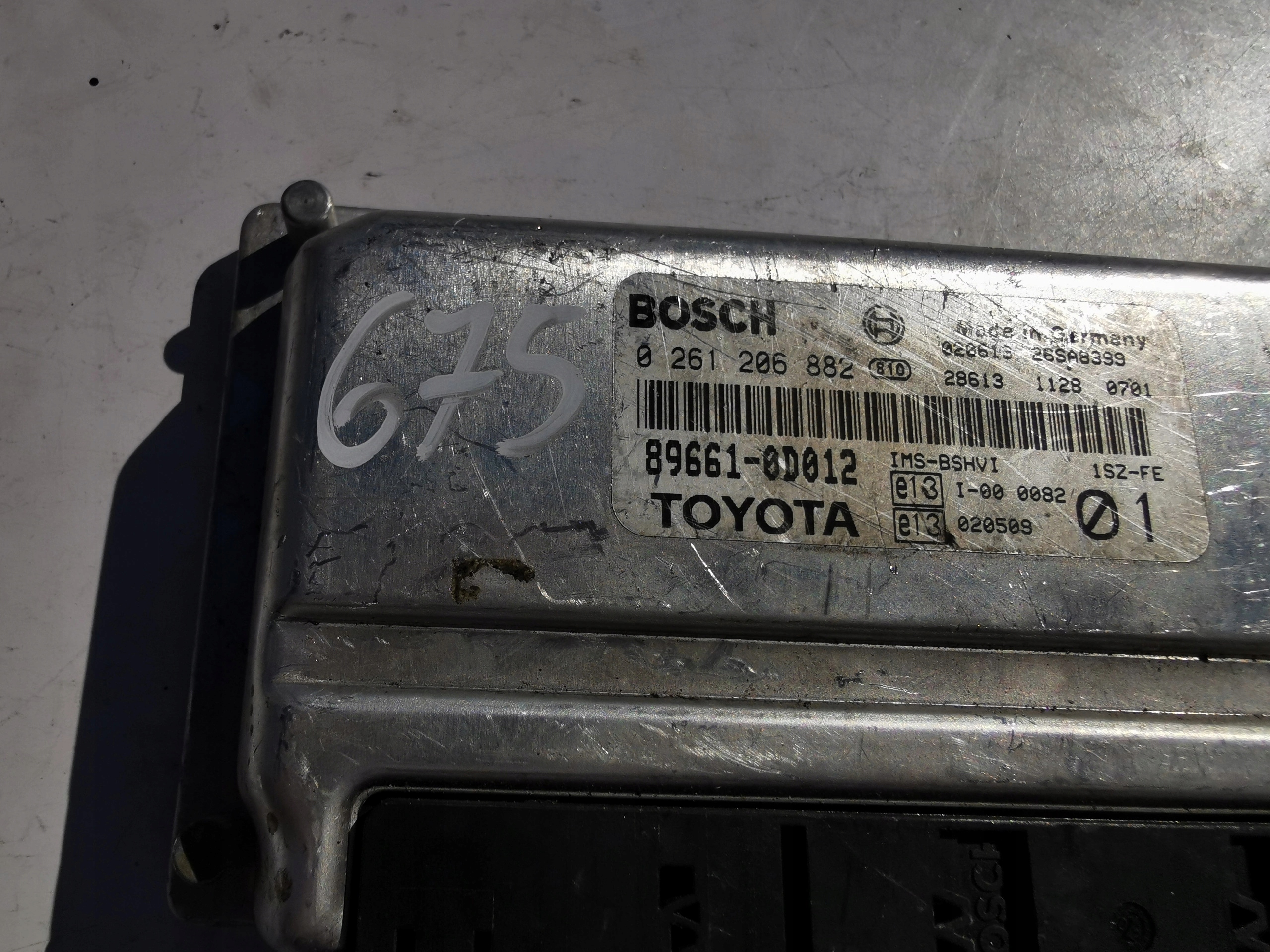 TOYOTA YARIS 1.0B 89661-0D012 0261206882 Computer