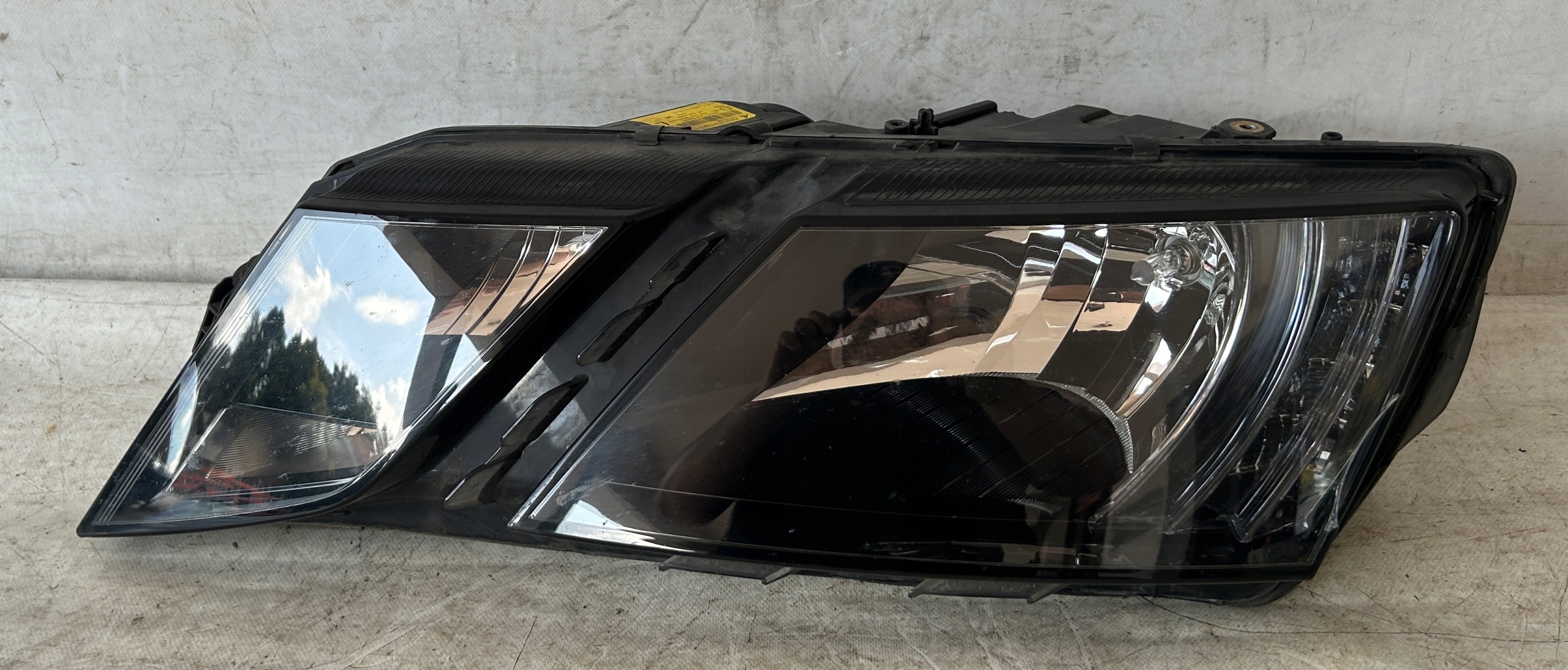 light left front SKODA OCTAVIA III LIFT 5E1941015C