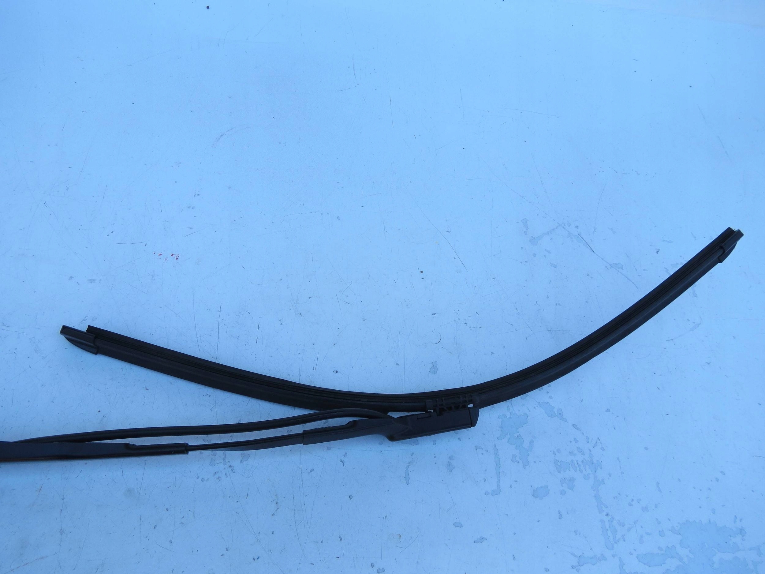 wiper arm front VOLVO XC60 II 31662318