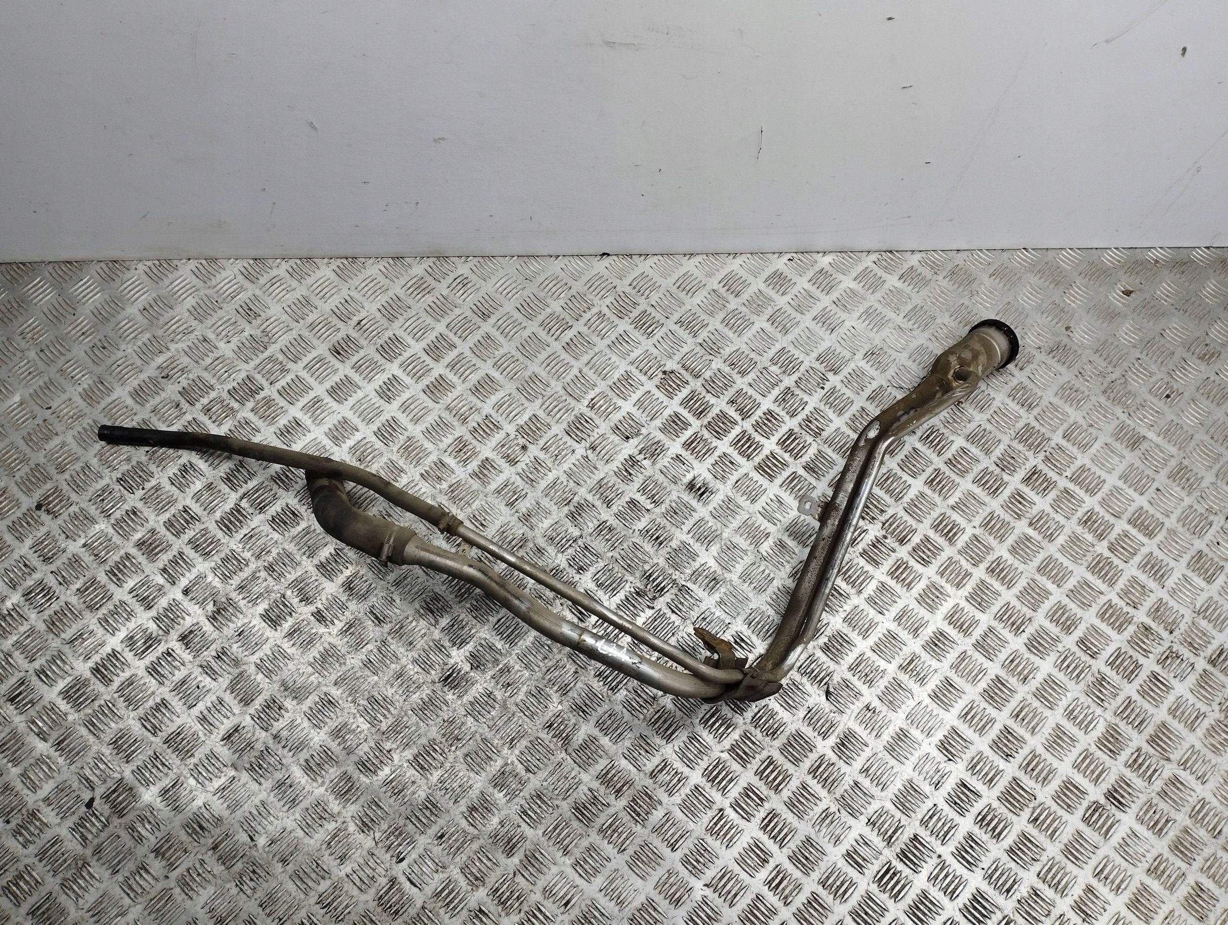 Ford Kuga II 2014 Wlew paliwa