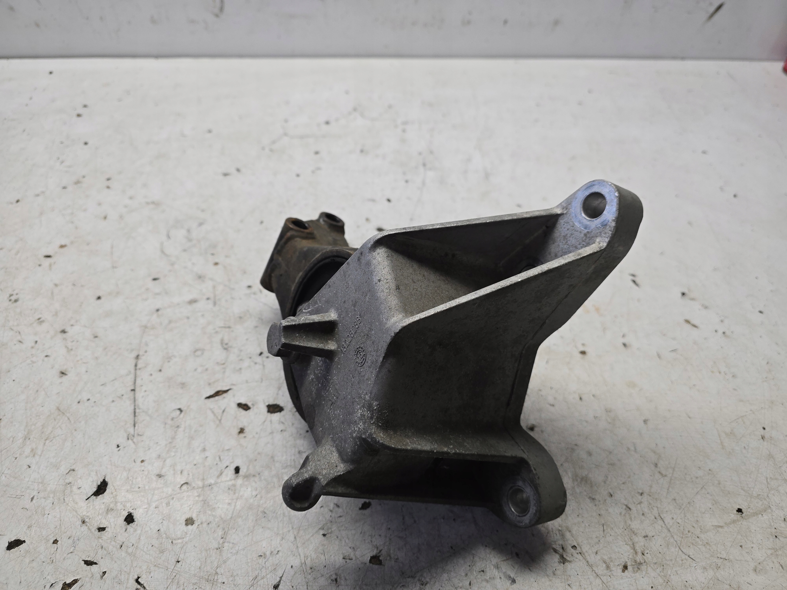 OPEL INSIGNIA A LIFT holder holder engine mount B20DTH 13228288