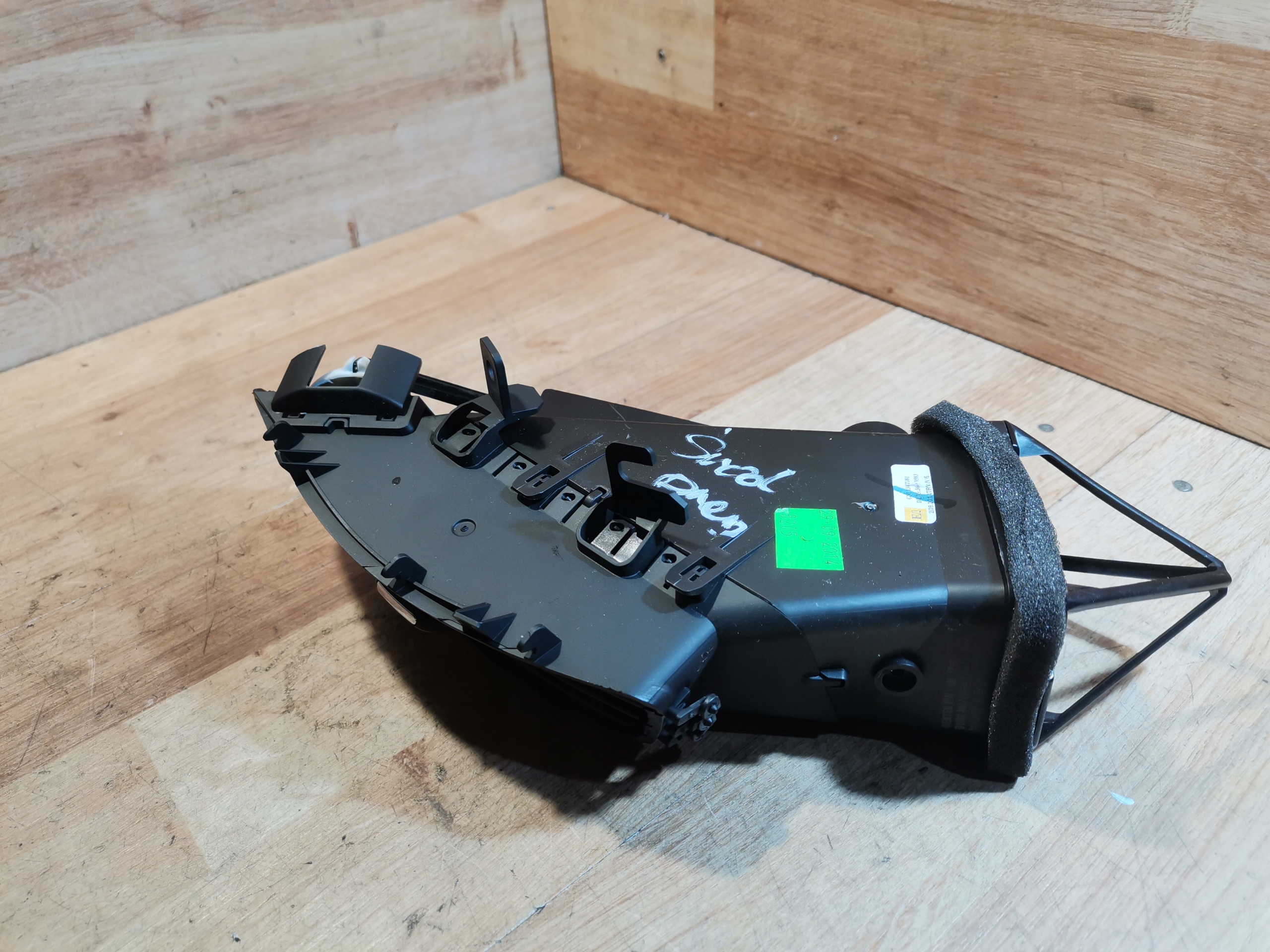 grid air conditioning devices central right OPEL ZAFIRA C 13427381