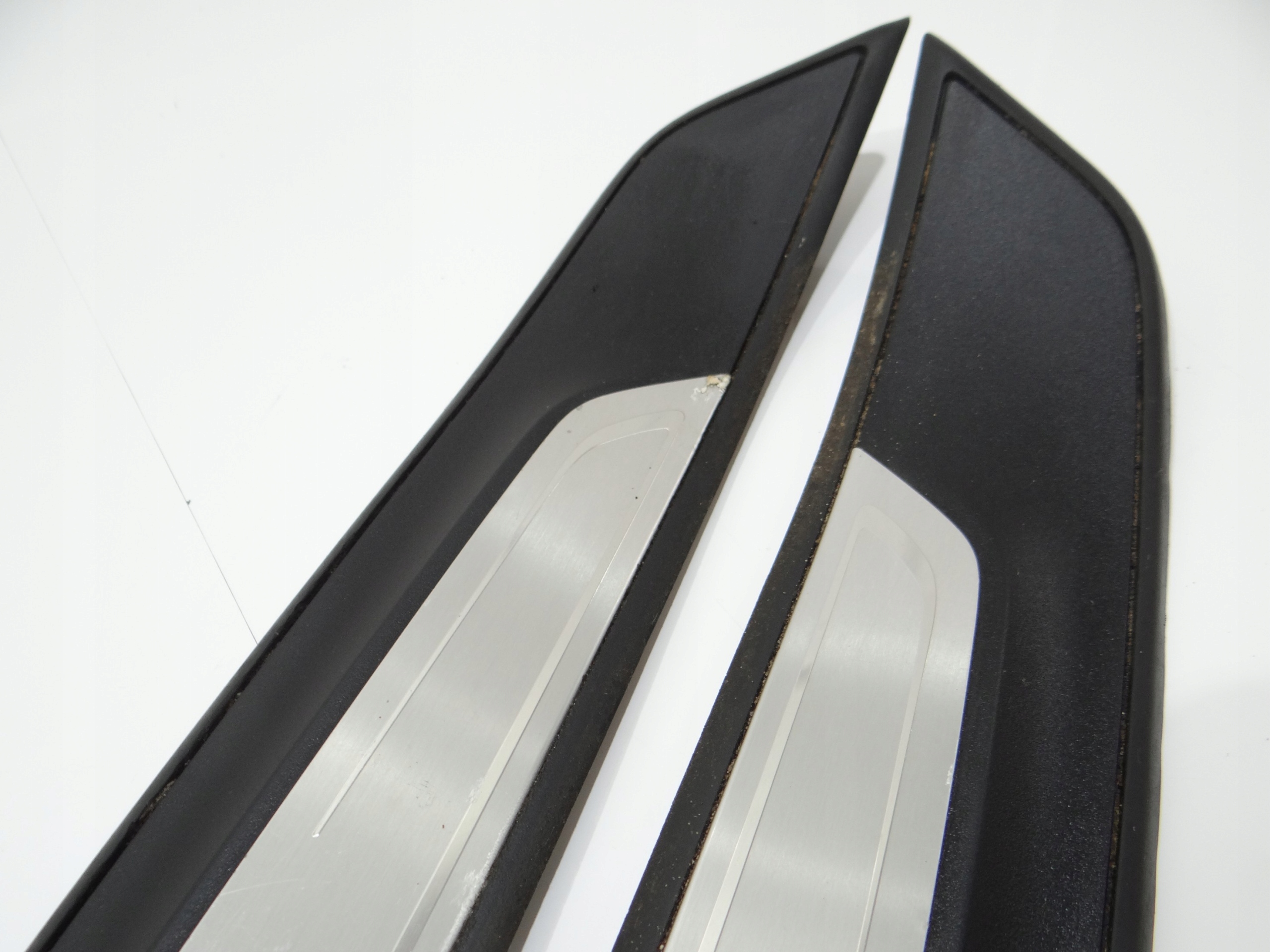 mouldings caps threshold BMW X1 E84 KOMPLET X-LINE 7318567 (17245732)