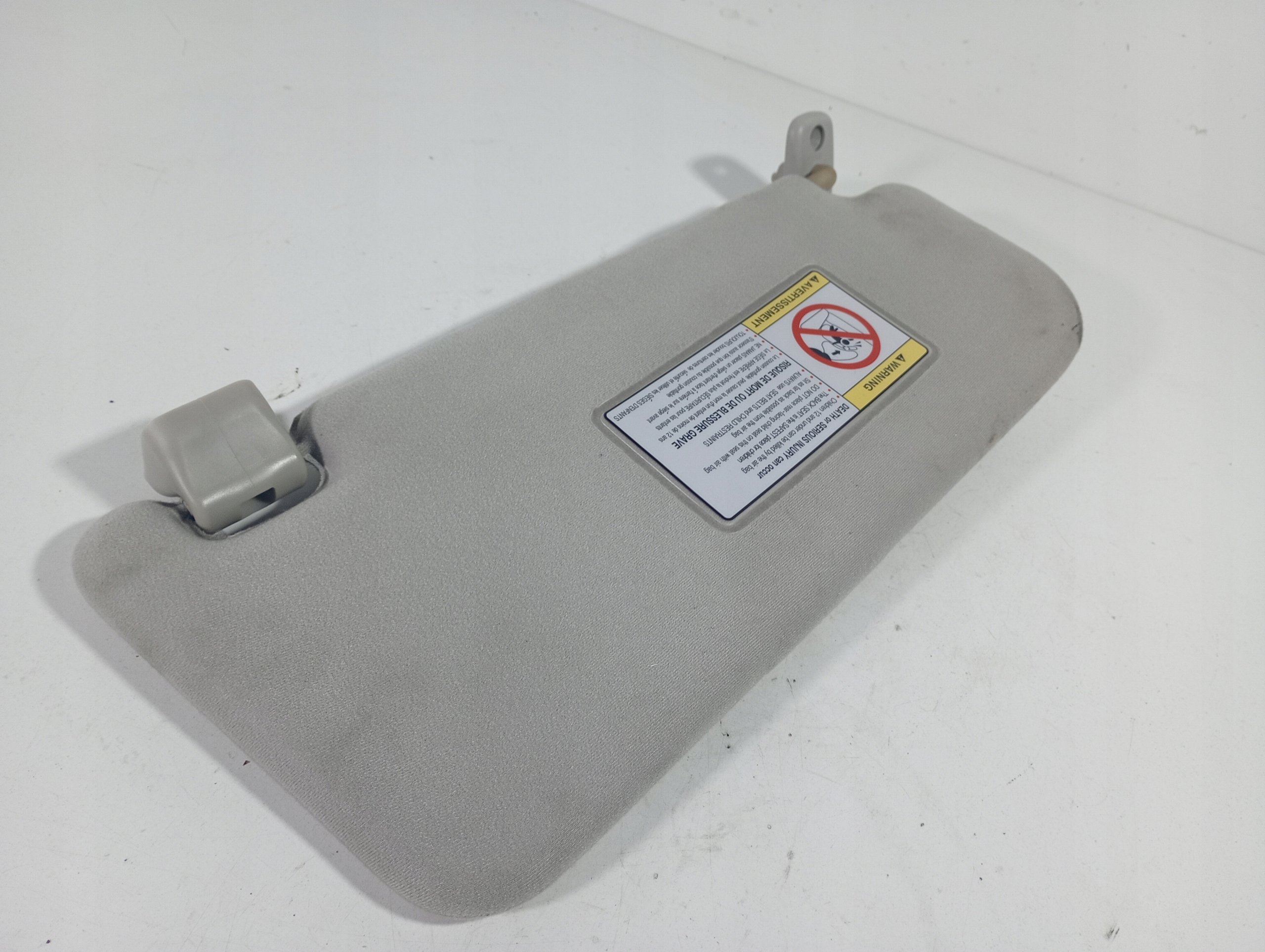 SsangYong RODIUS 05-13 cover PRZECIWSLONECZNA left driver´s visor left