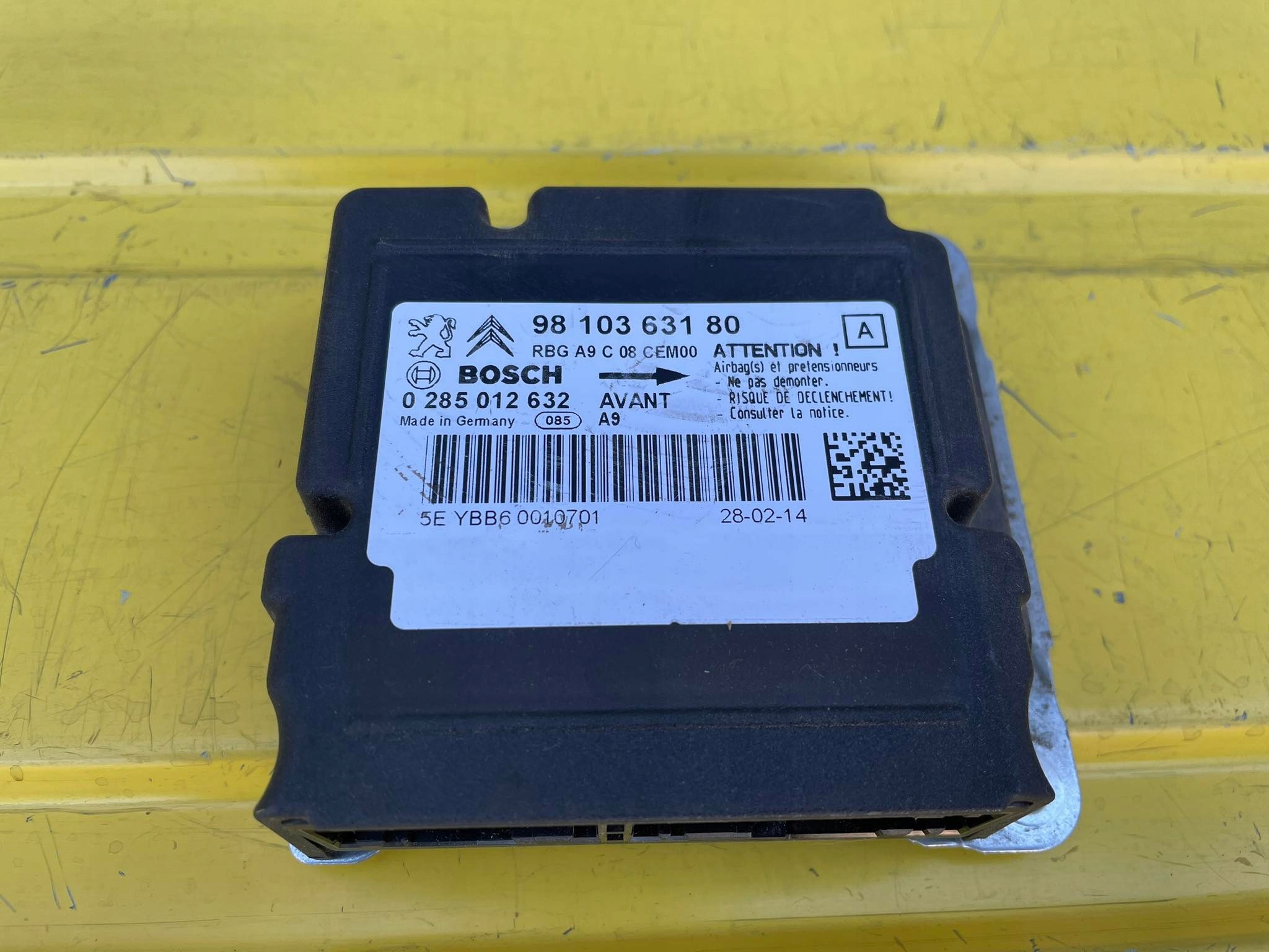 98 103 - PEUGEOT 208 МОДУЛЬ ПОДУШКИ БЕЗПЕКИ 9810363180