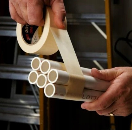 3M 201E UNIWERSALANA TAŚMA MASKUJĄCA PAPIEROWA 48MMX50M BEŻOWA Kolor żółty