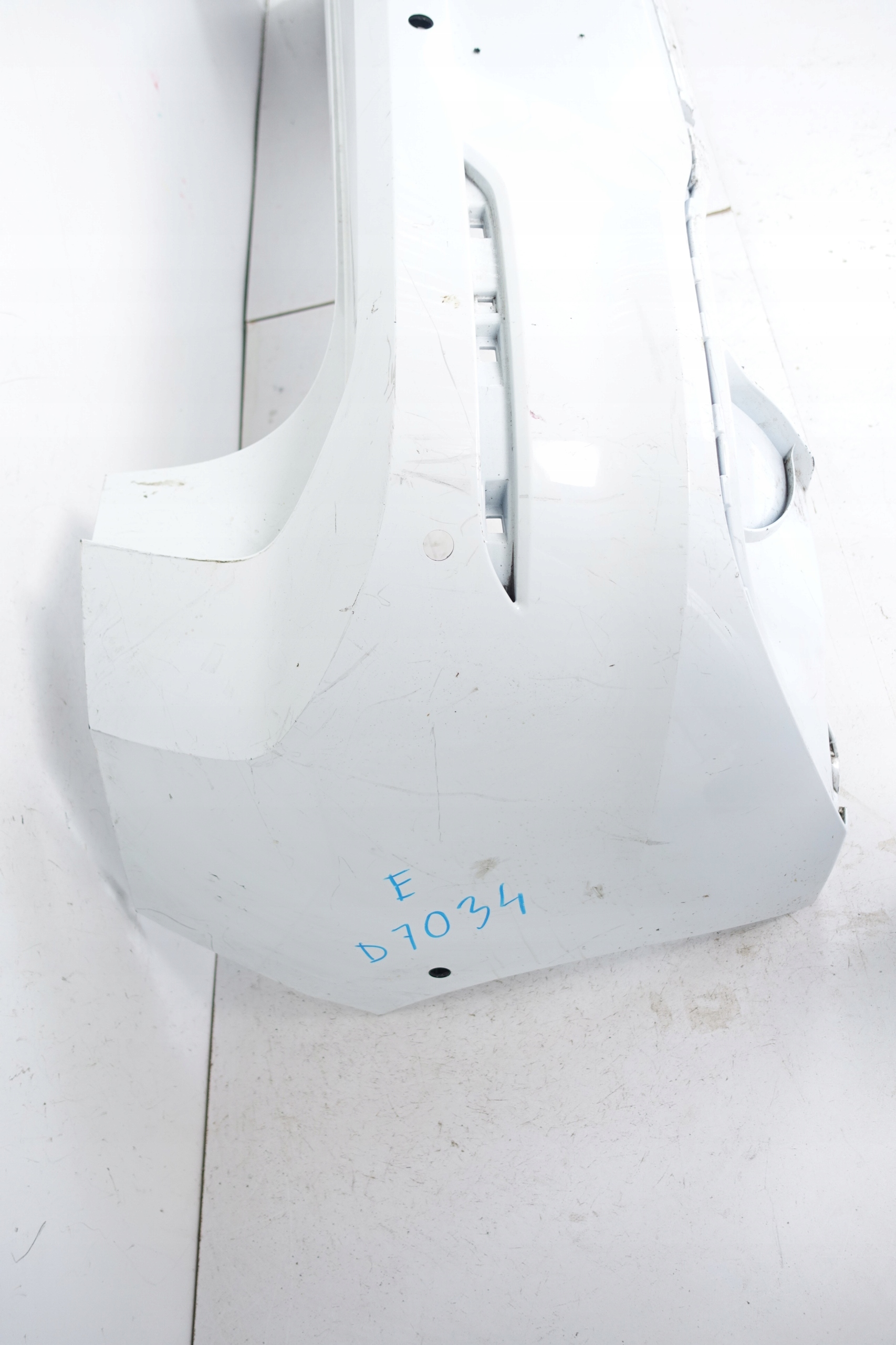 bumper rear part rear VW GOLF VIII 8 5H0 5H6807421C