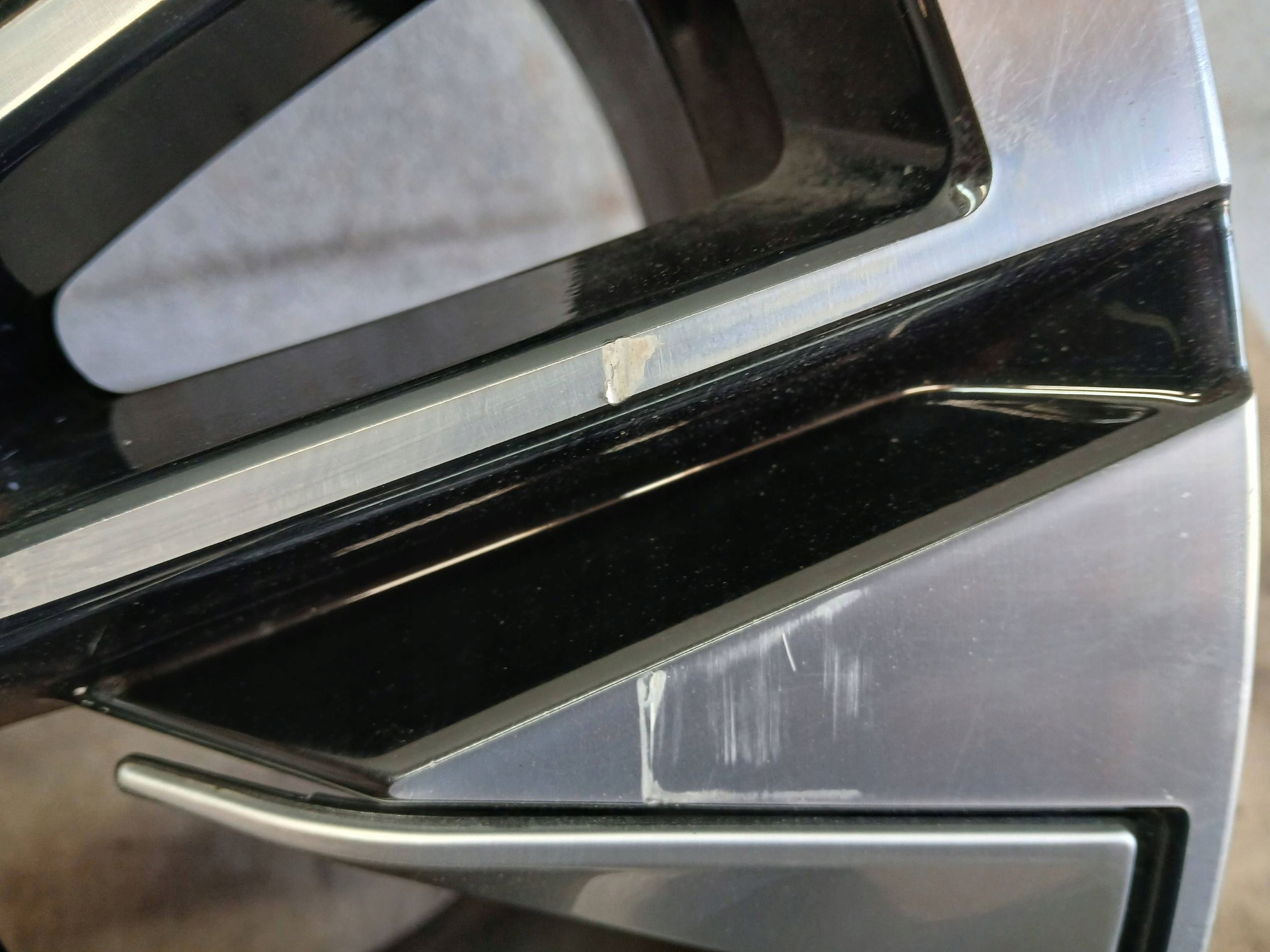 disk hliníkový BMW 10J 20" ET46 5X112 5A33B25