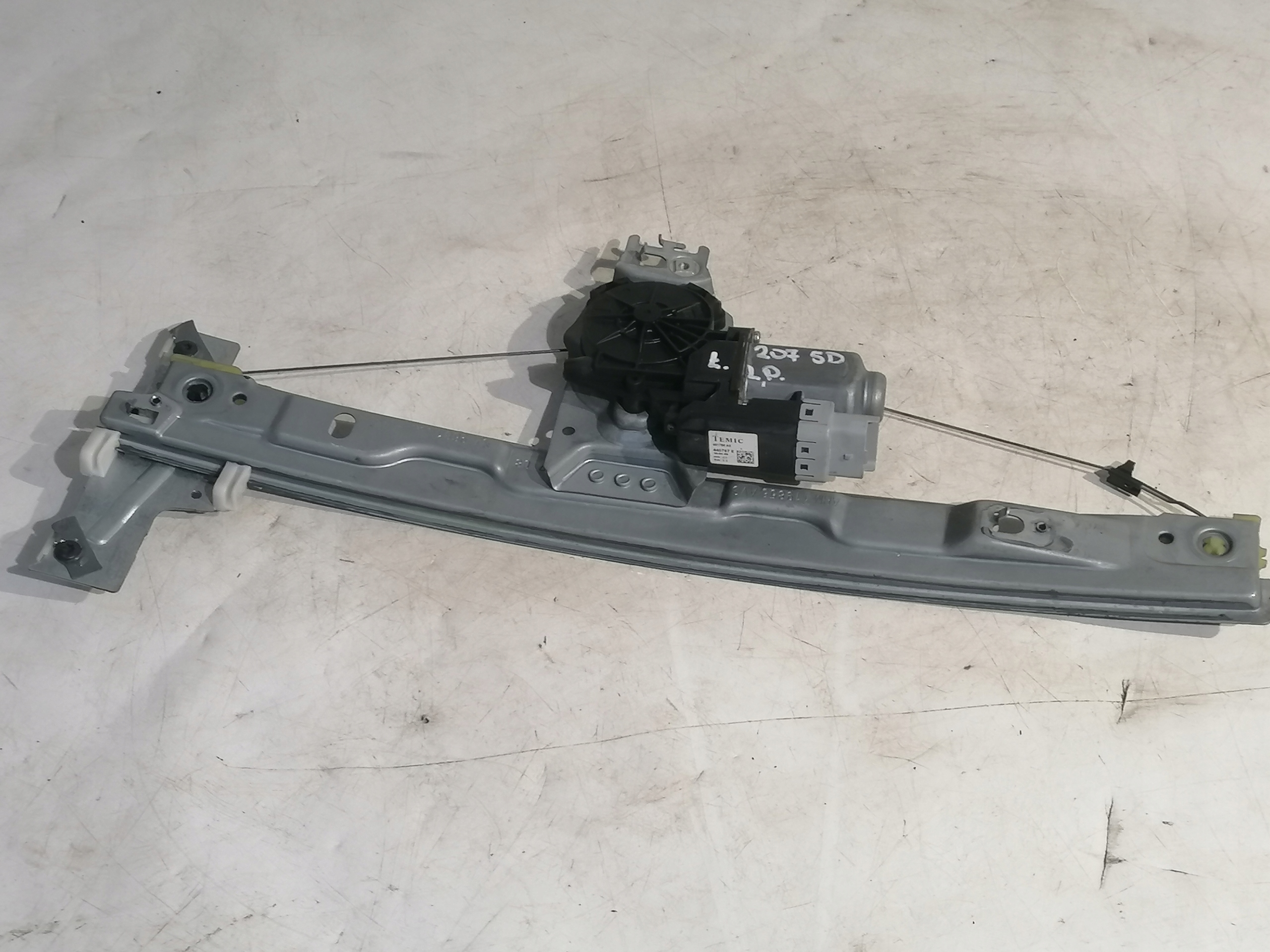 Peugeot 207 5D window regulator left front