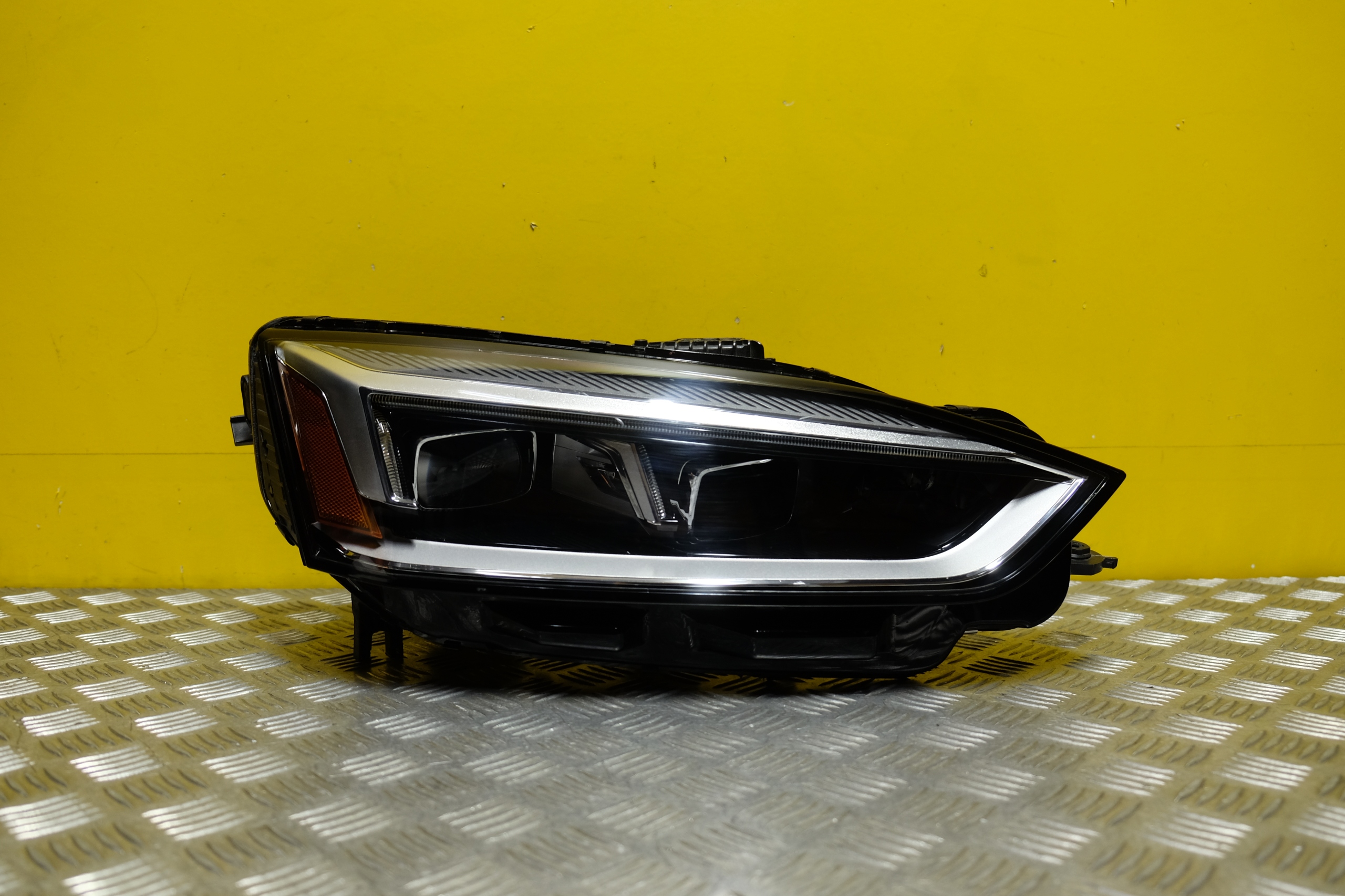 AUDI A5 S5 8W6 2017- REFLEKTOR LAMPA FULL LED R USA