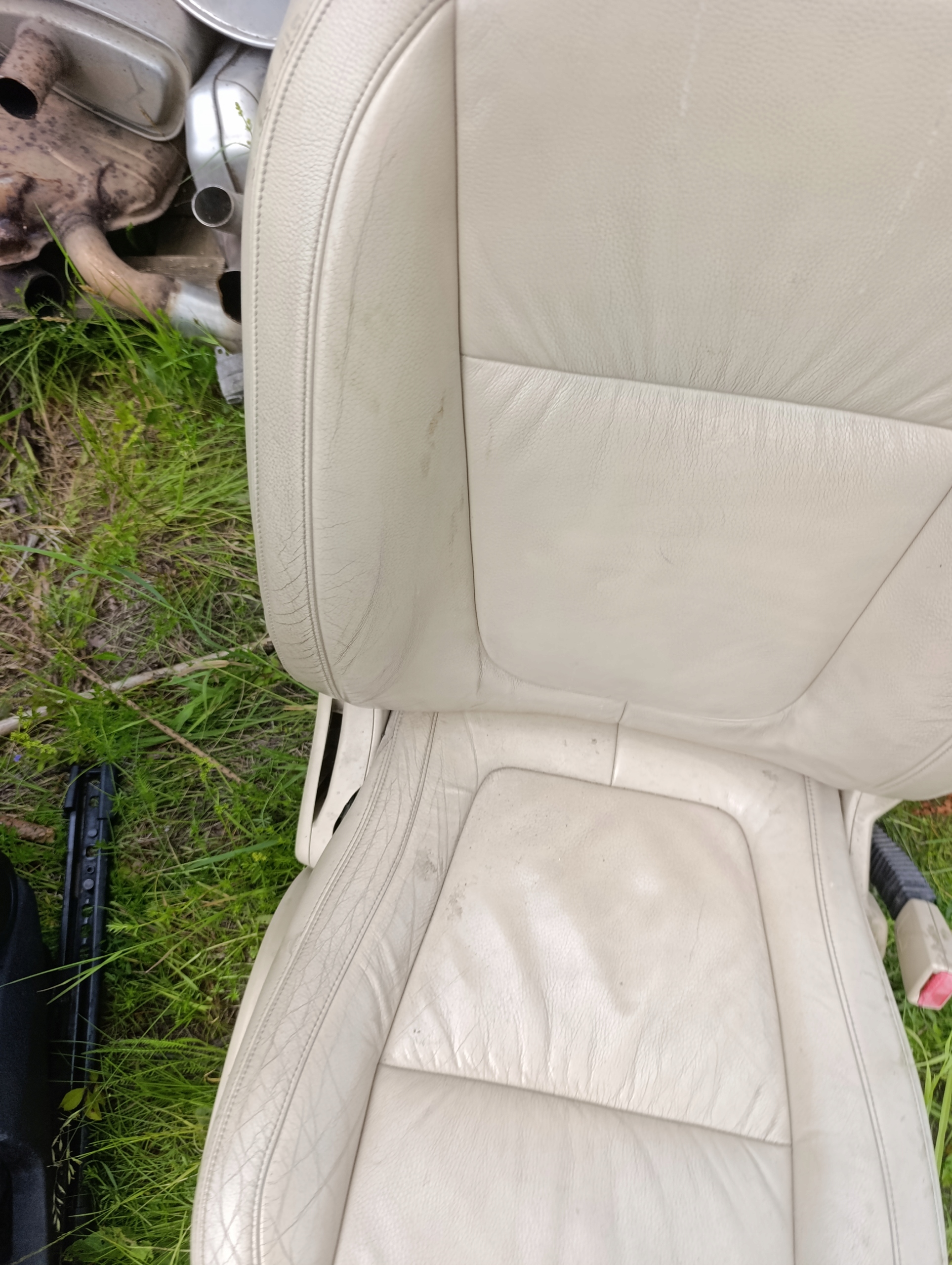 seat front left front JAGUAR XF X250 jasna leather