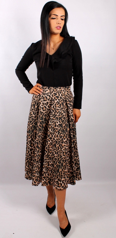 ELEGANCKA I NOWOCZESNA BLUZKA Z FALBANĄ CZARNA XL Linia regular