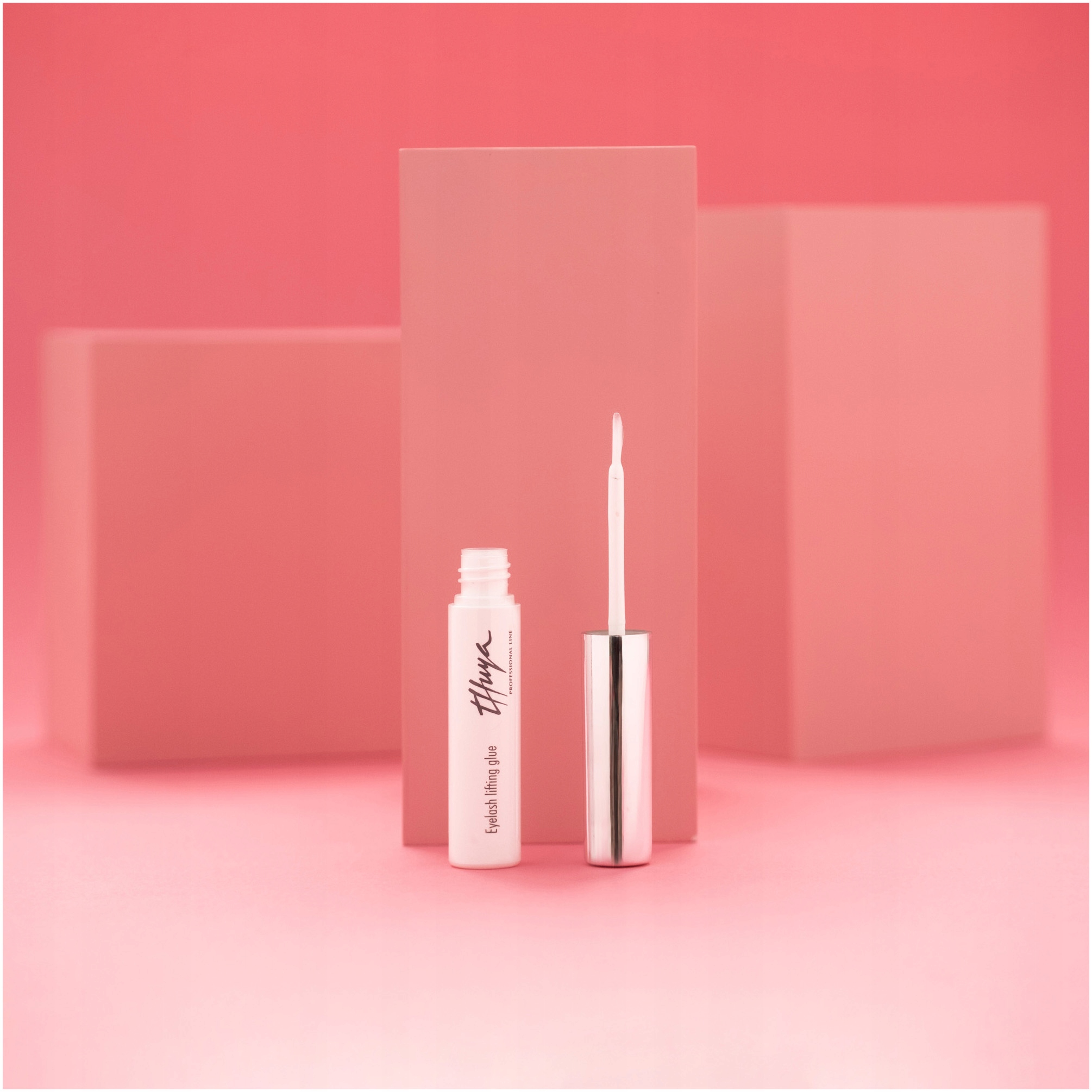 Thuya Klej do Laminacji i Liftingu Rzęs z Pędzelkiem Professional Line 5 ml Marka Thuya